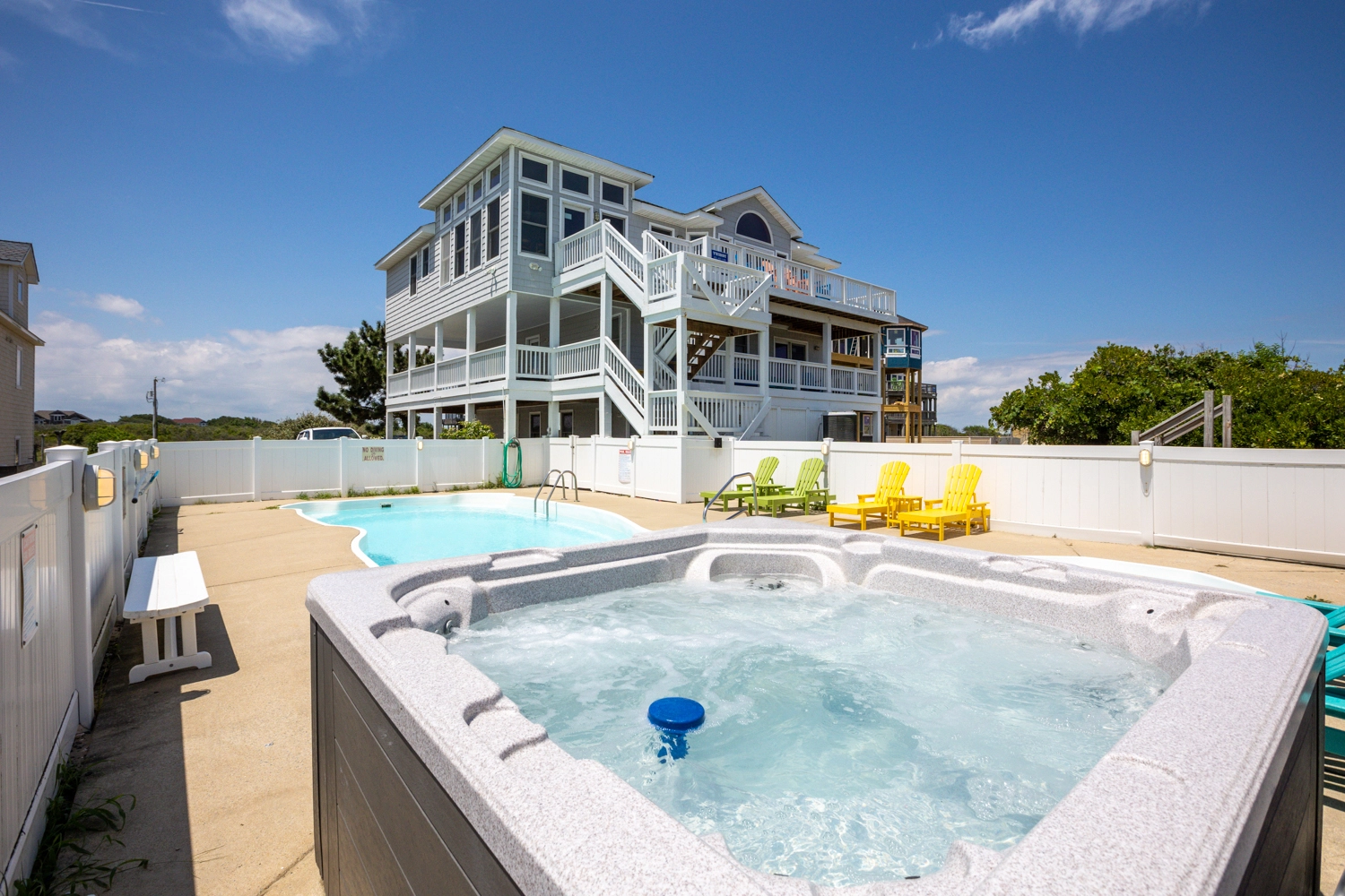 It's a Sandemic property image