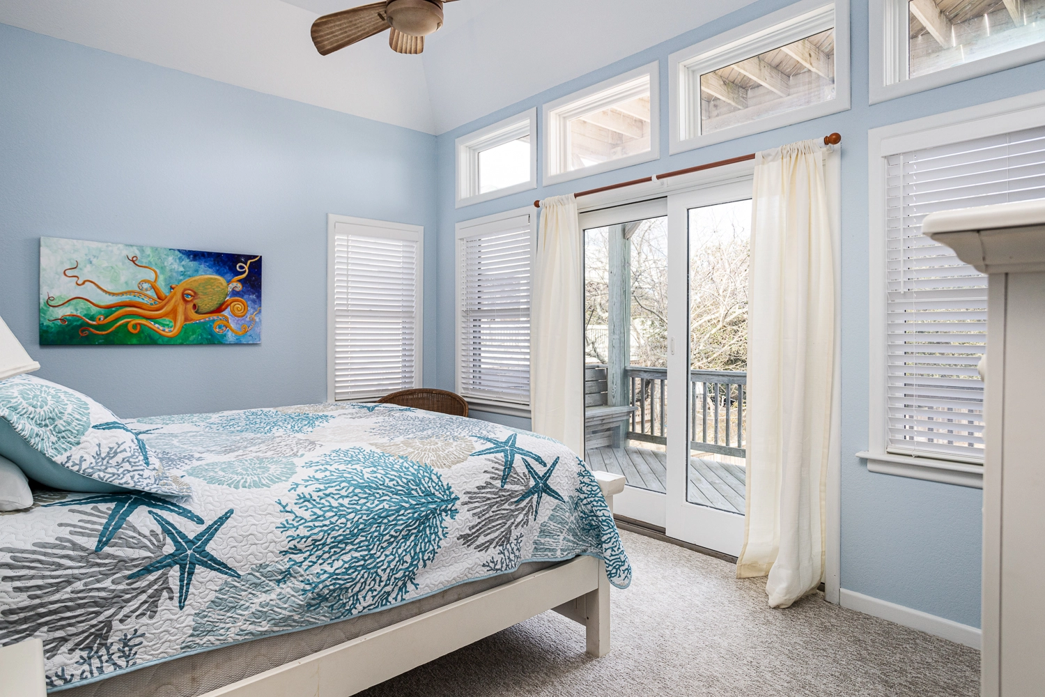 Whalecome to the Beach property image