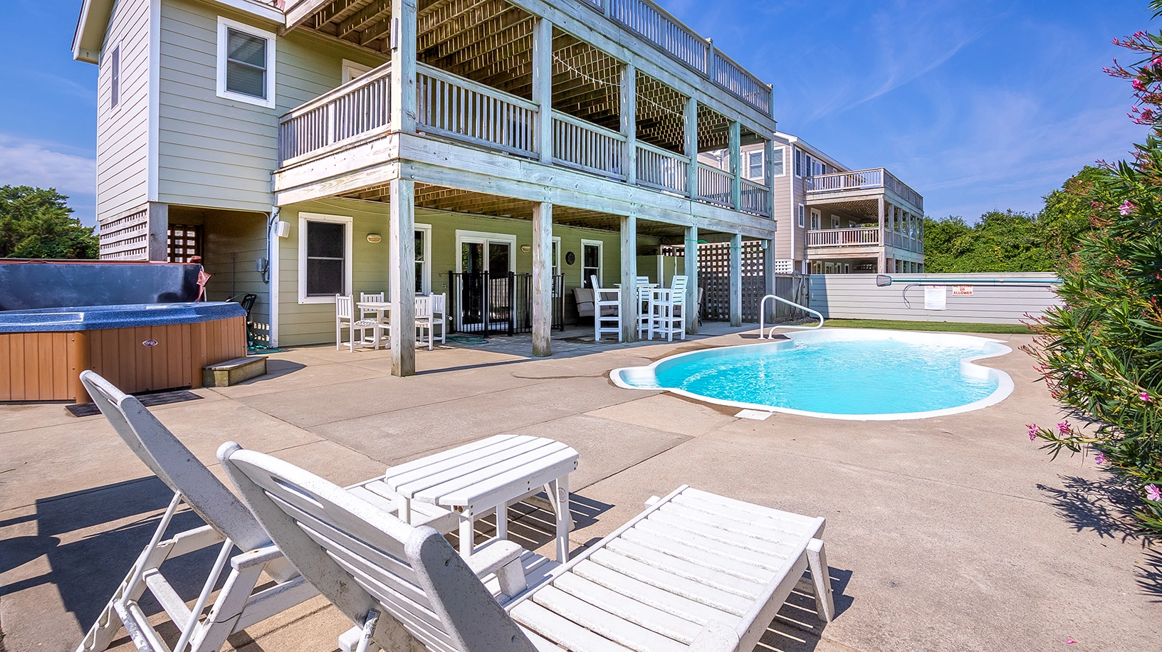 Island Breeze property image