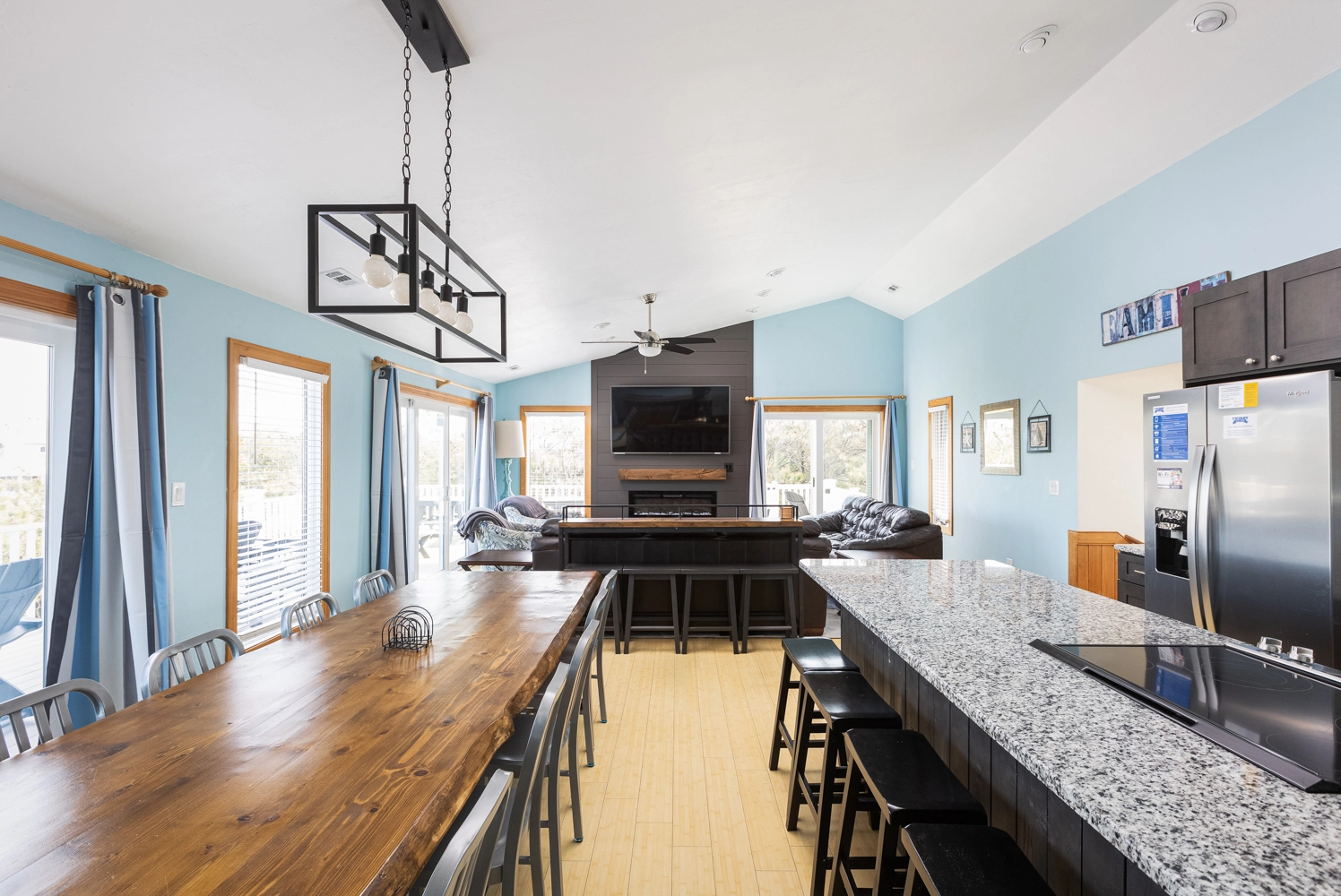 Family Tides property image