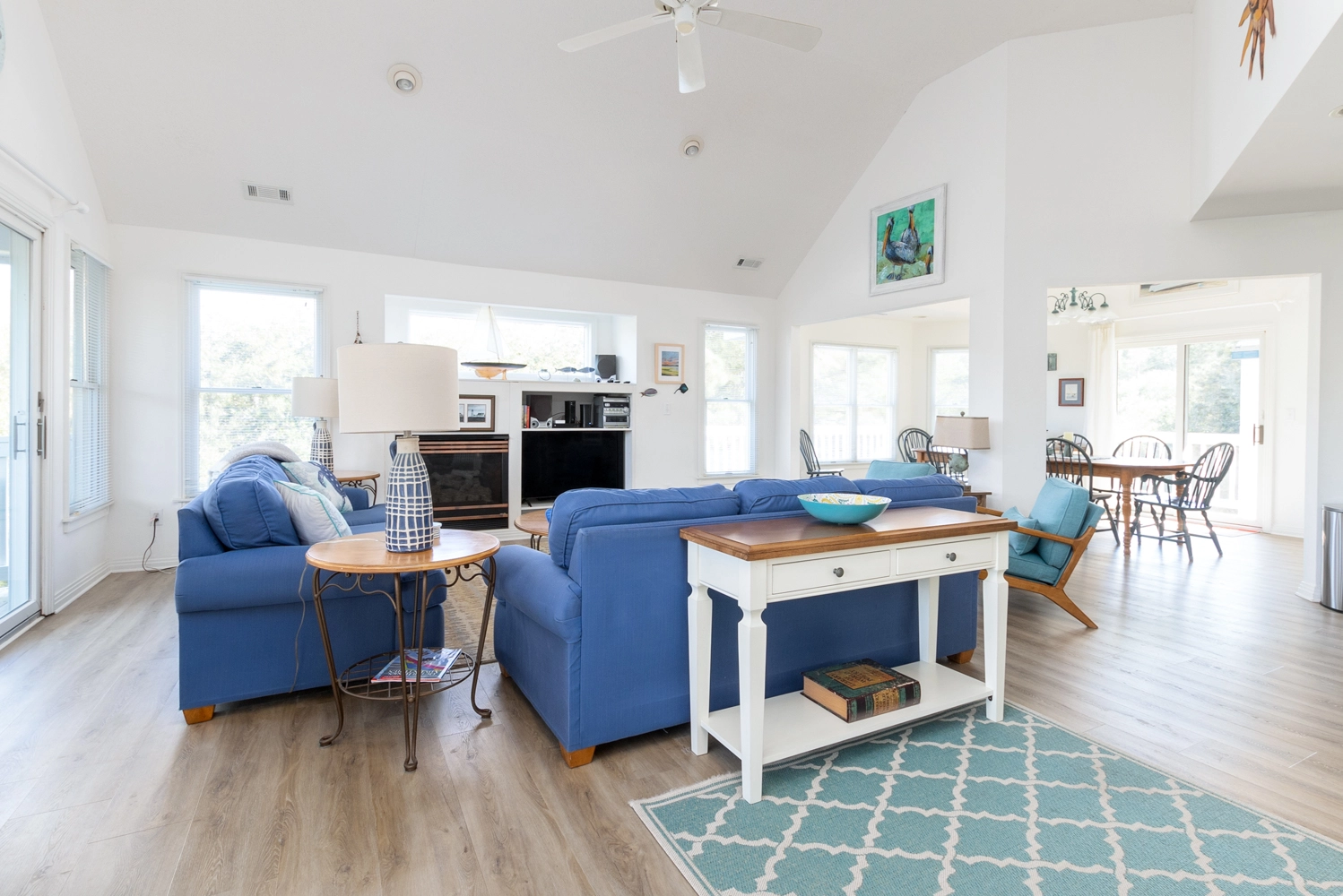 Amid Summer's Daydream property image