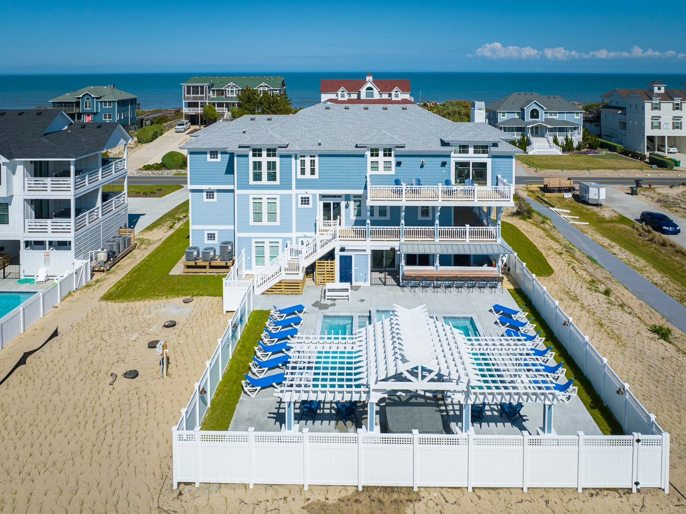 Lighthouse Luxury property image