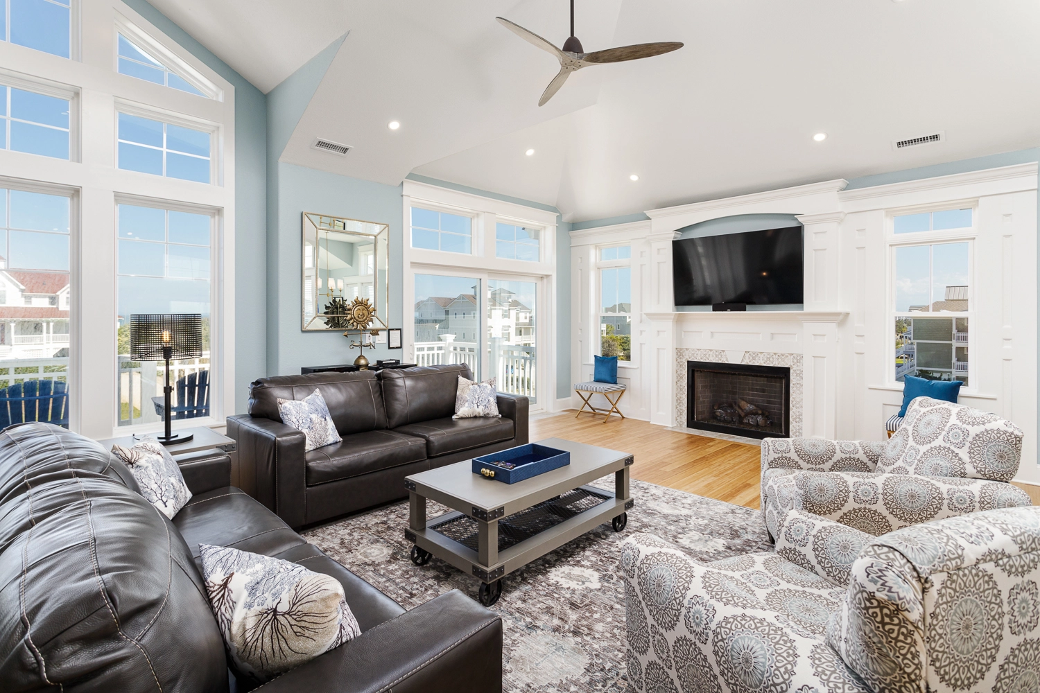 Lighthouse Luxury property image