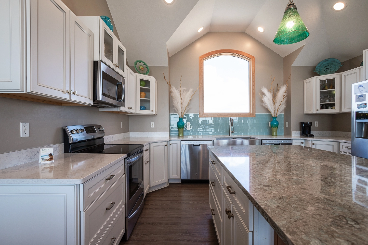 Sea What Happens property image