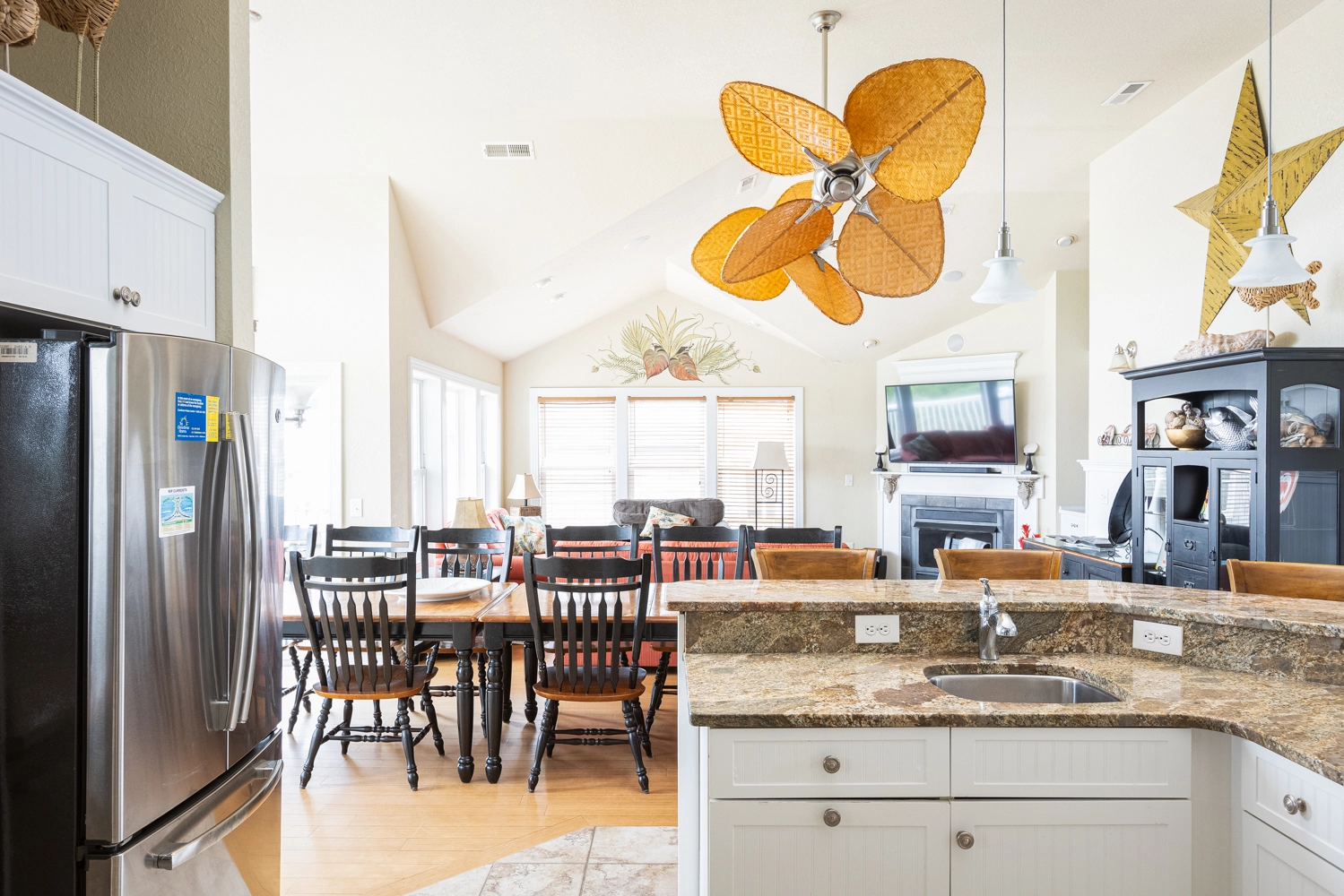 Beach Happy property image