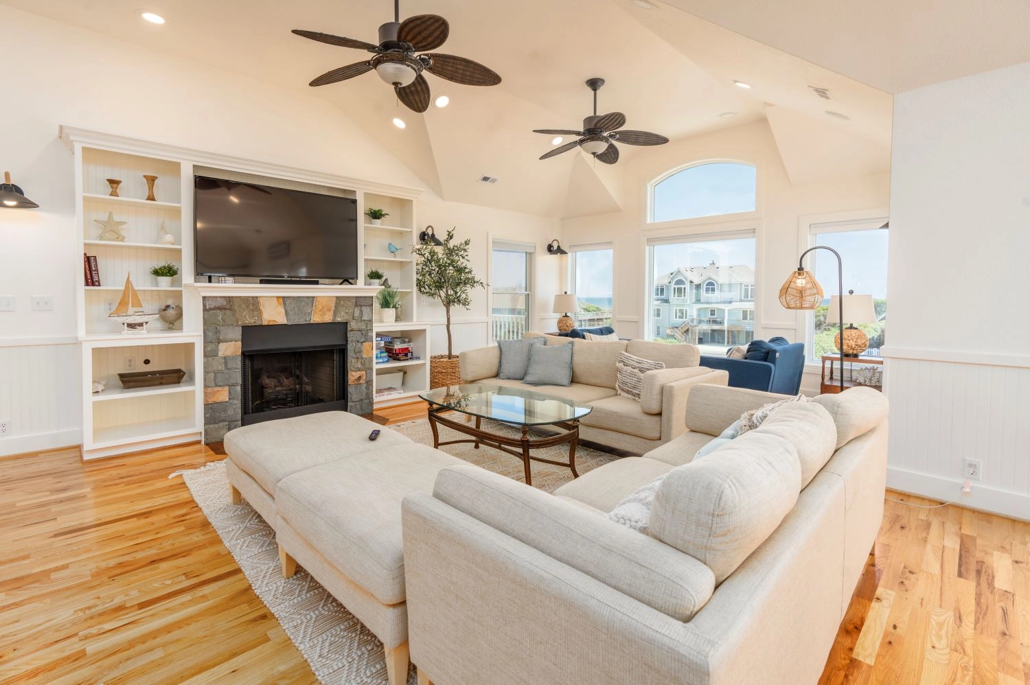 Island in the Sun property image