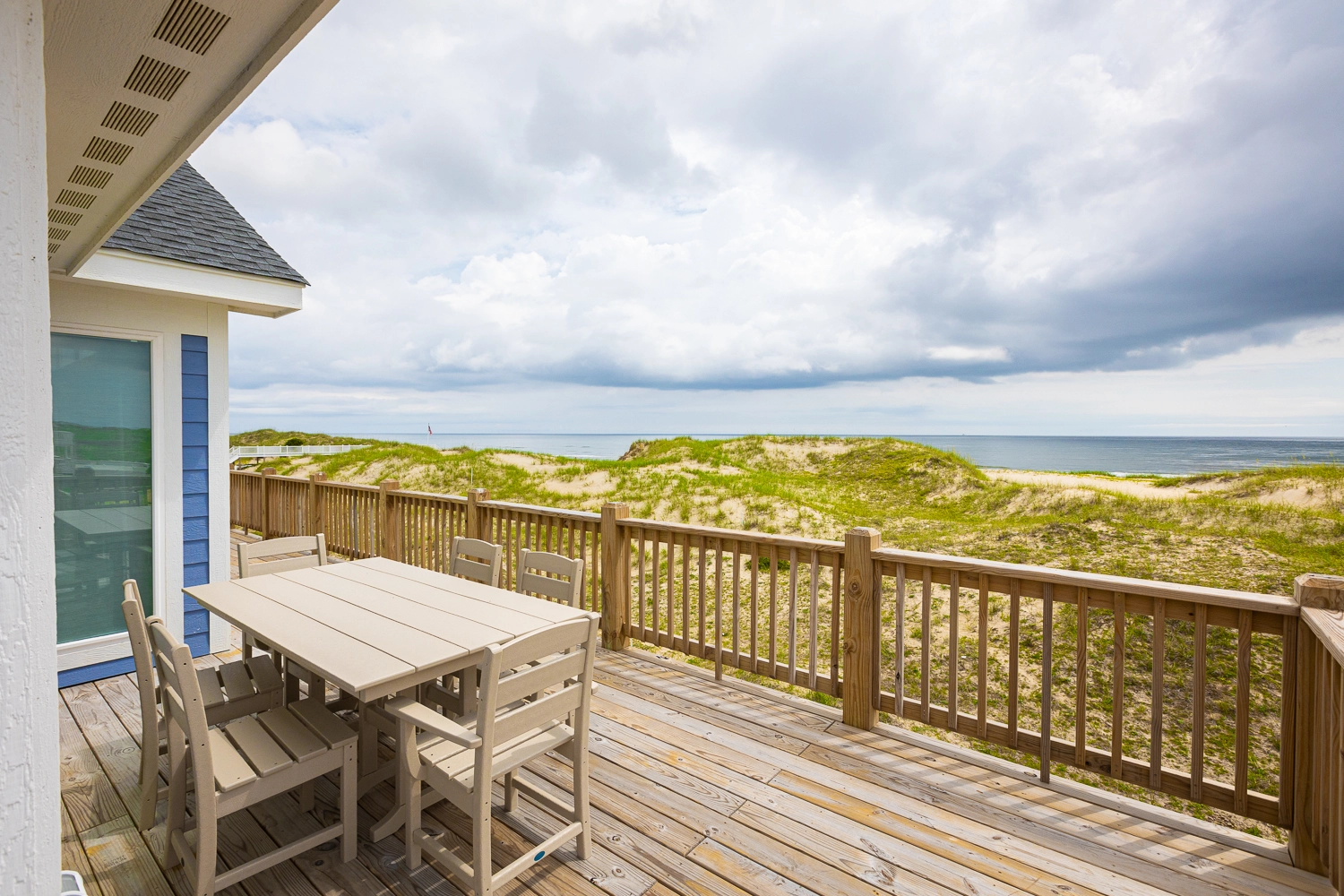 Ocean's Edge property image