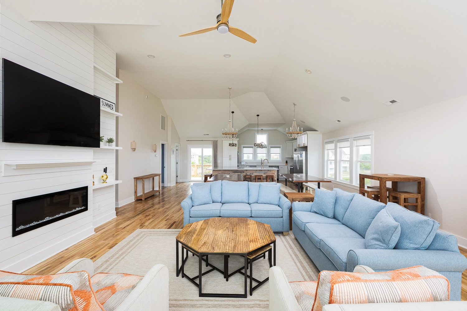 Ocean's Edge property image