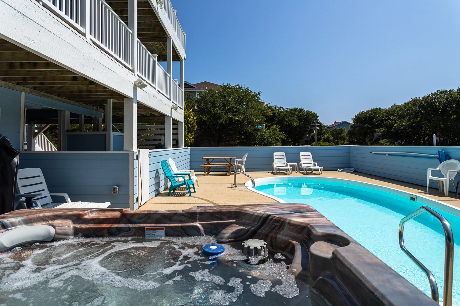 Cardinal's Cove property image