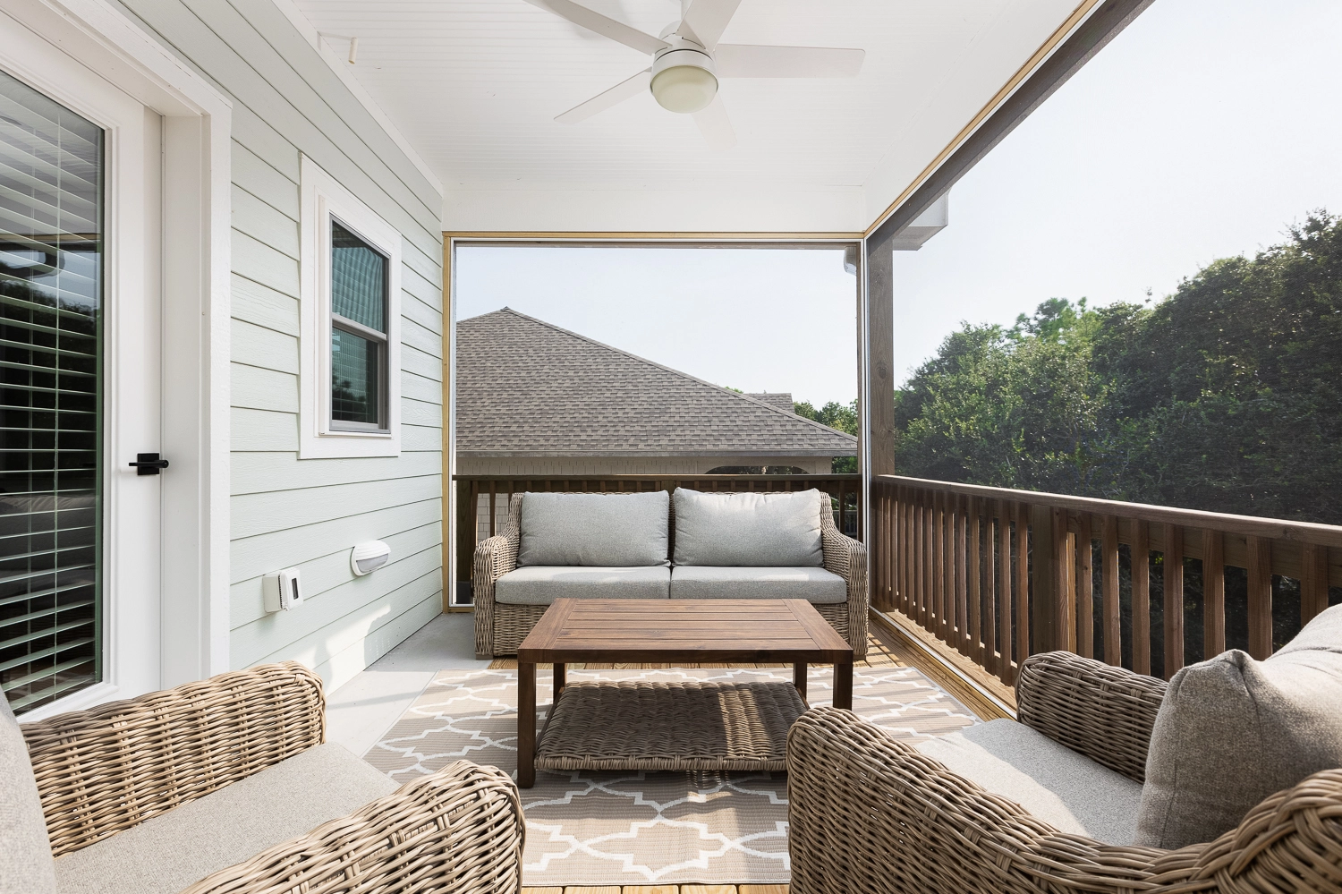 Sol Sisters property image