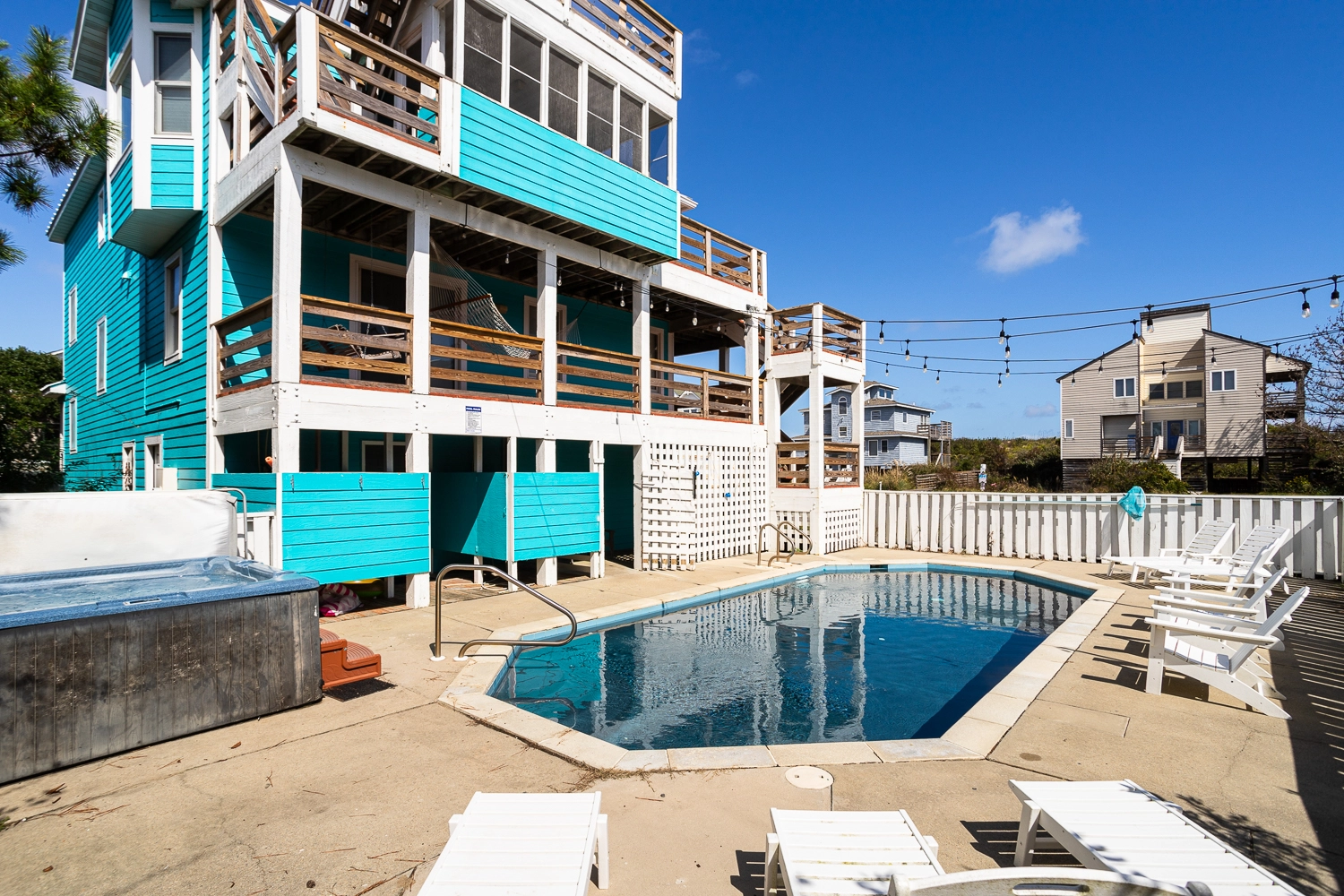 Poppi Shores property image