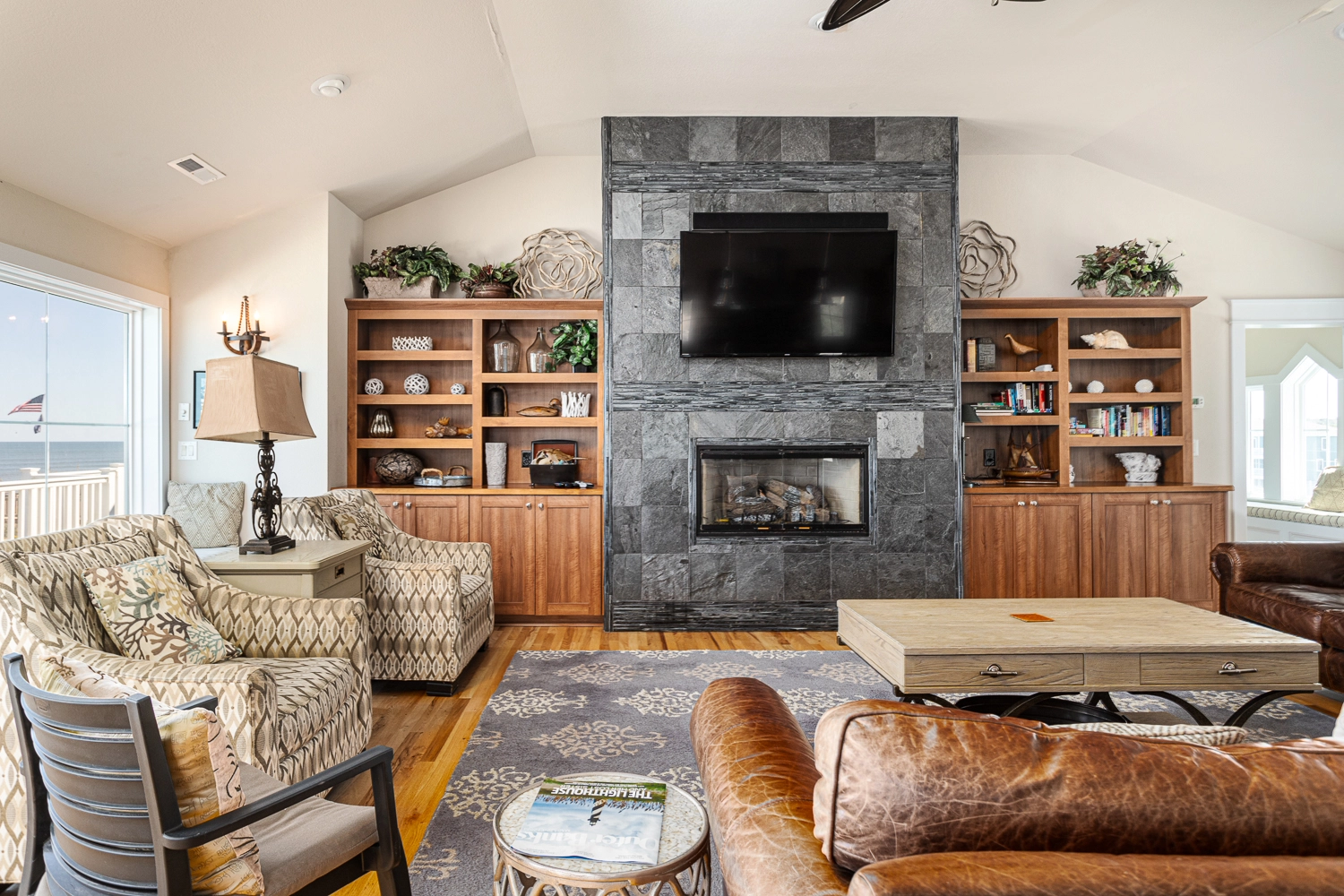 The Tides property image