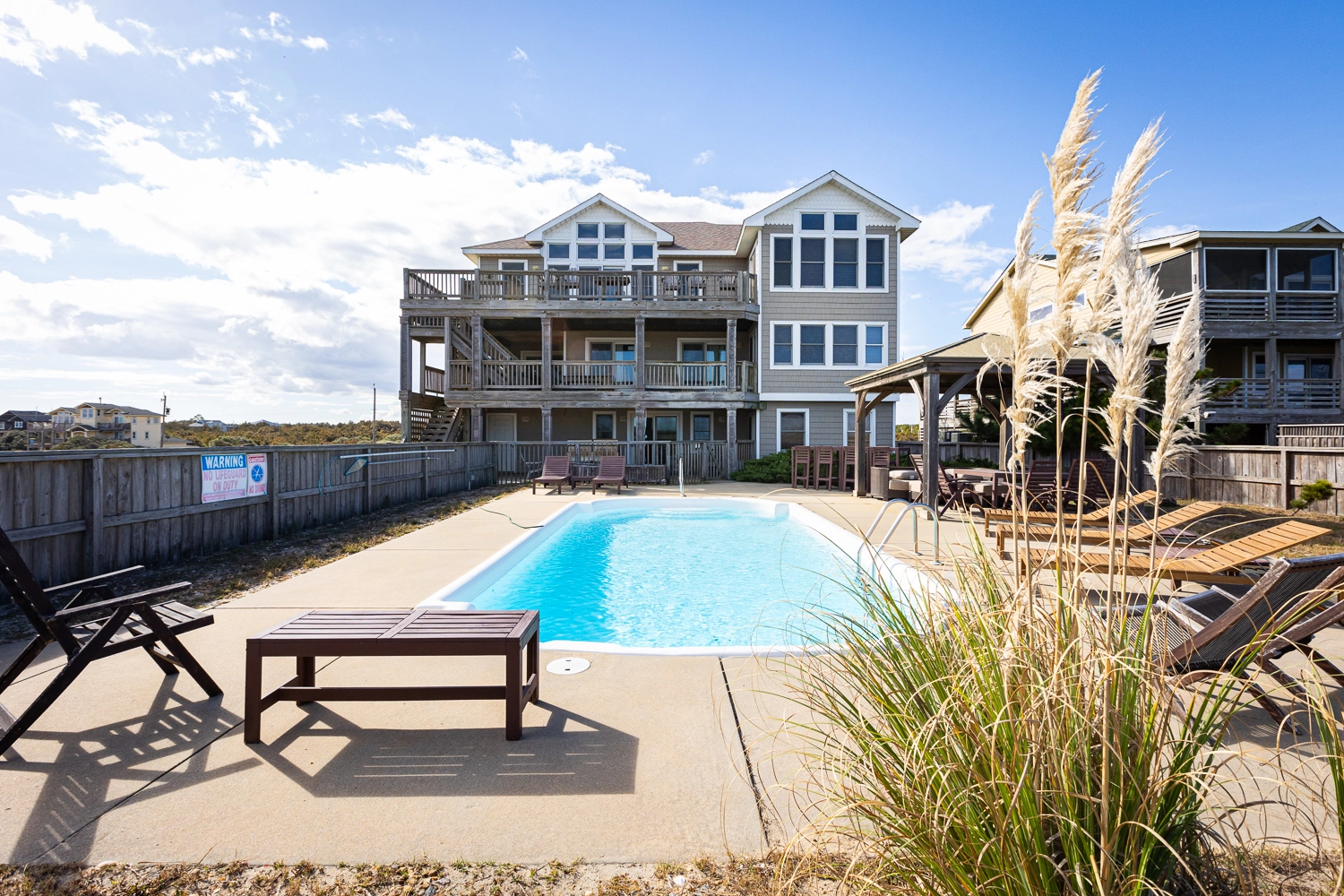 LEGASEA property image