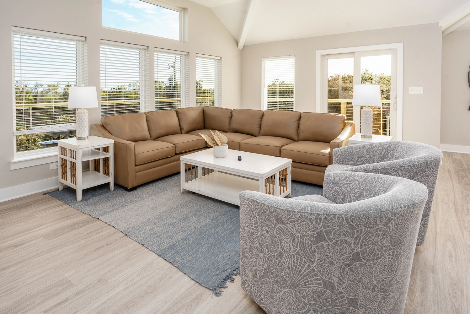 4 Shore property image