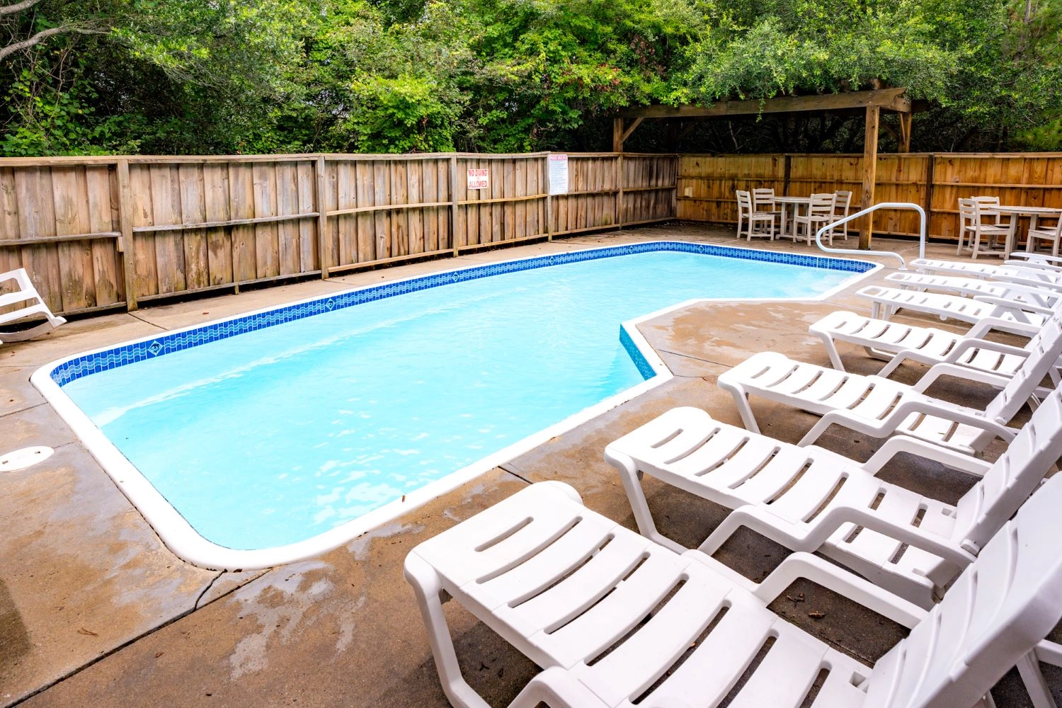 Salt Spray property image