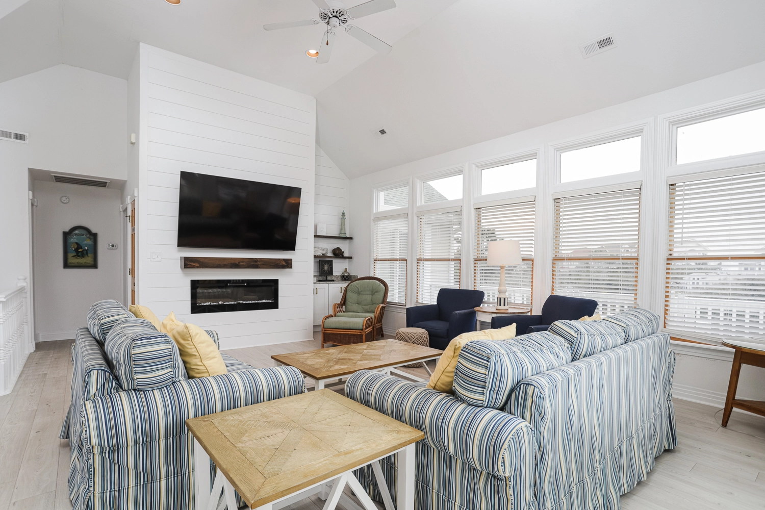 Sol Searching property image