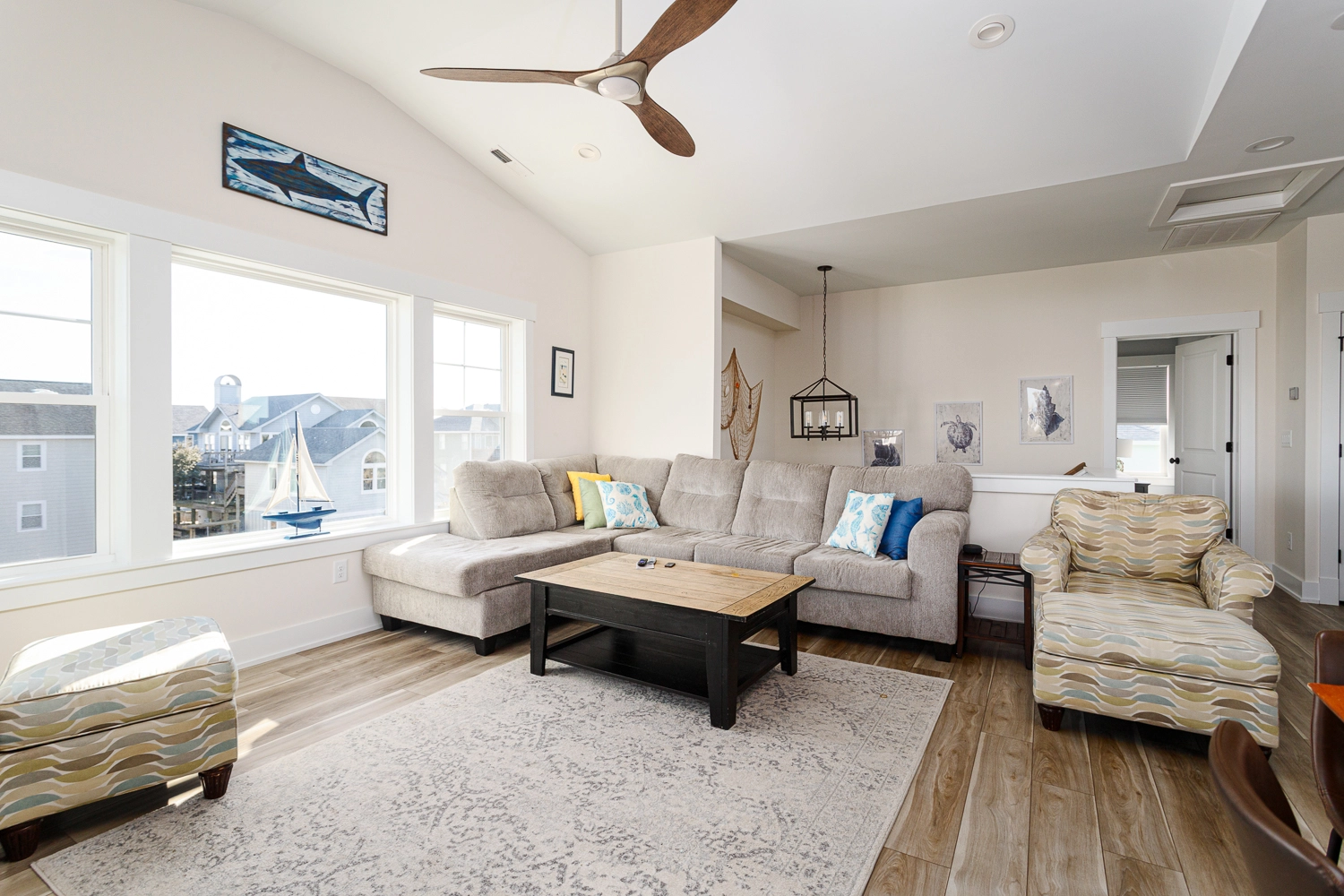 Byron's Lighthouse property image