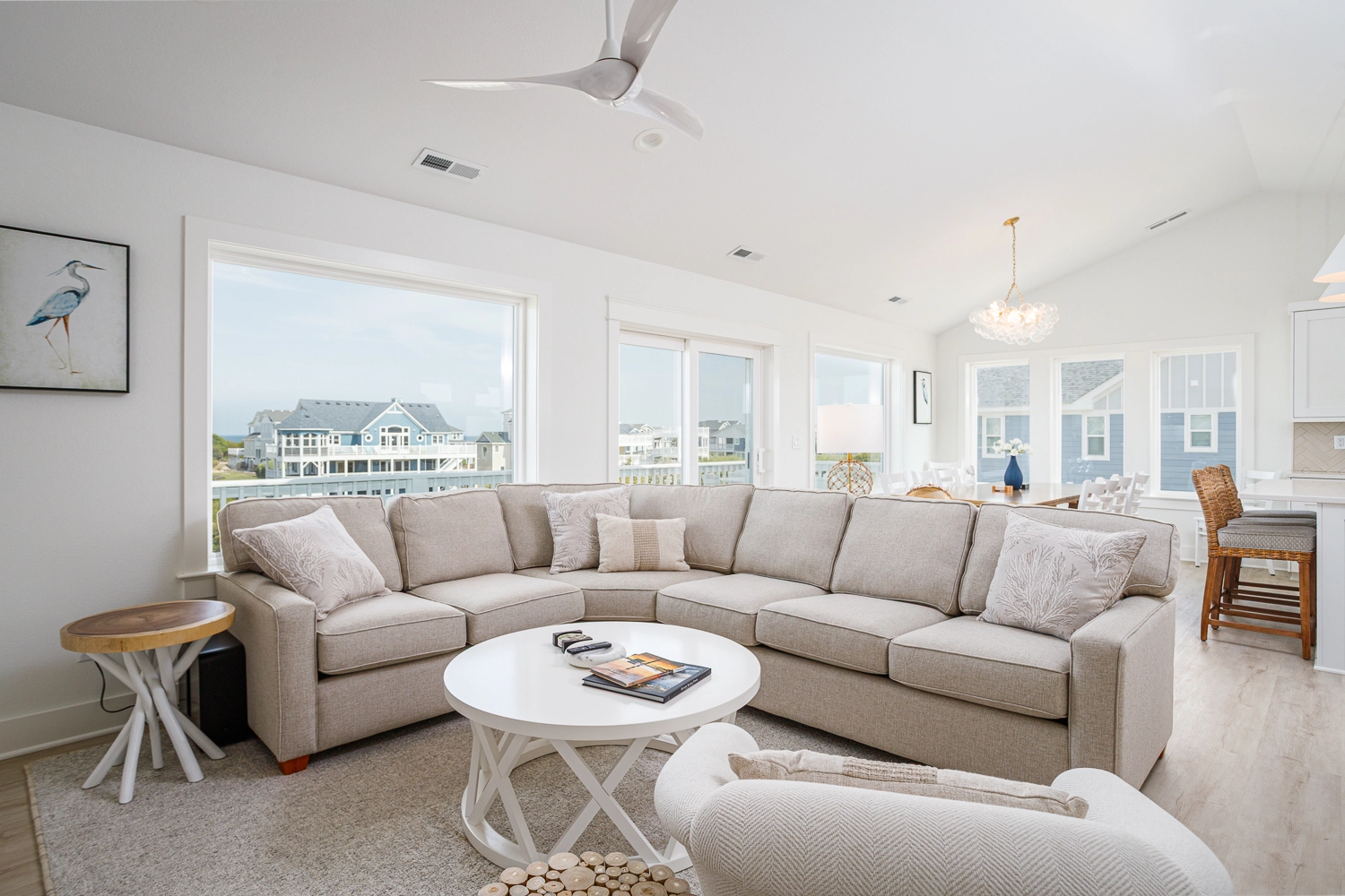 Lasata property image