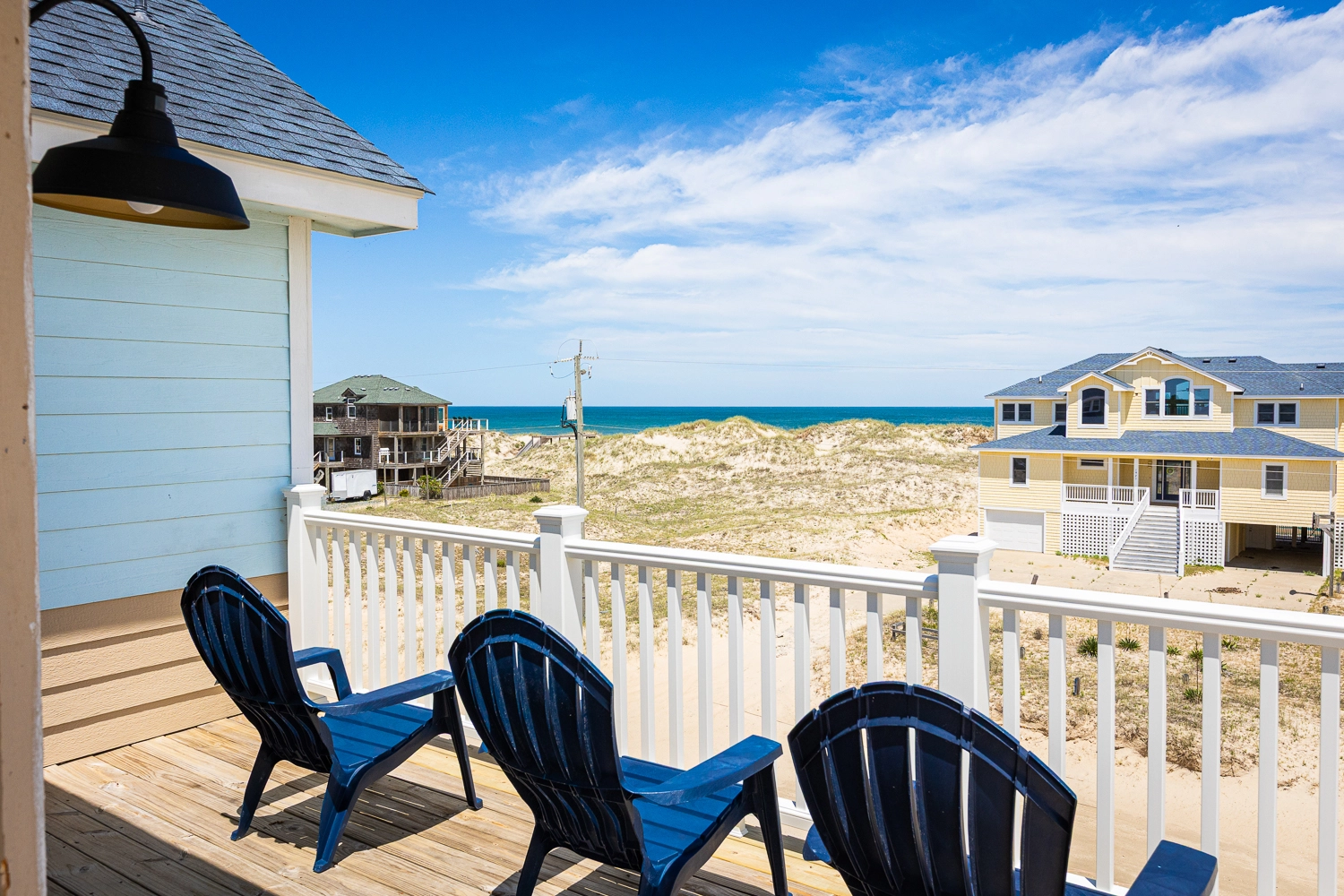 Kissed by the Wind property image