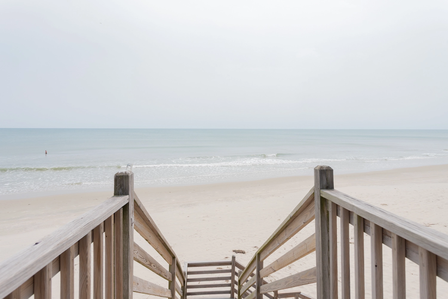 Sixteen Sandals property image