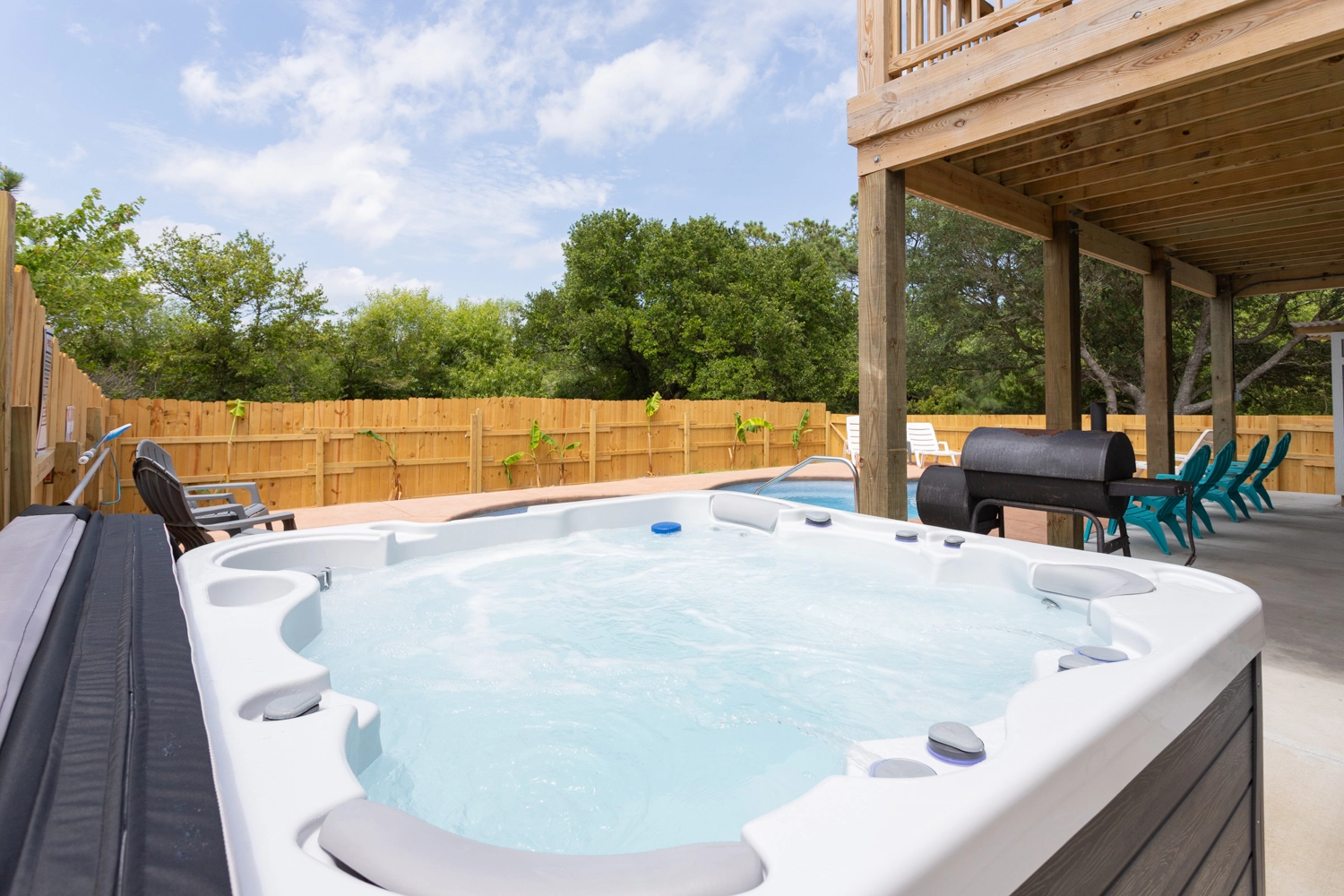Byron's Lighthouse property image