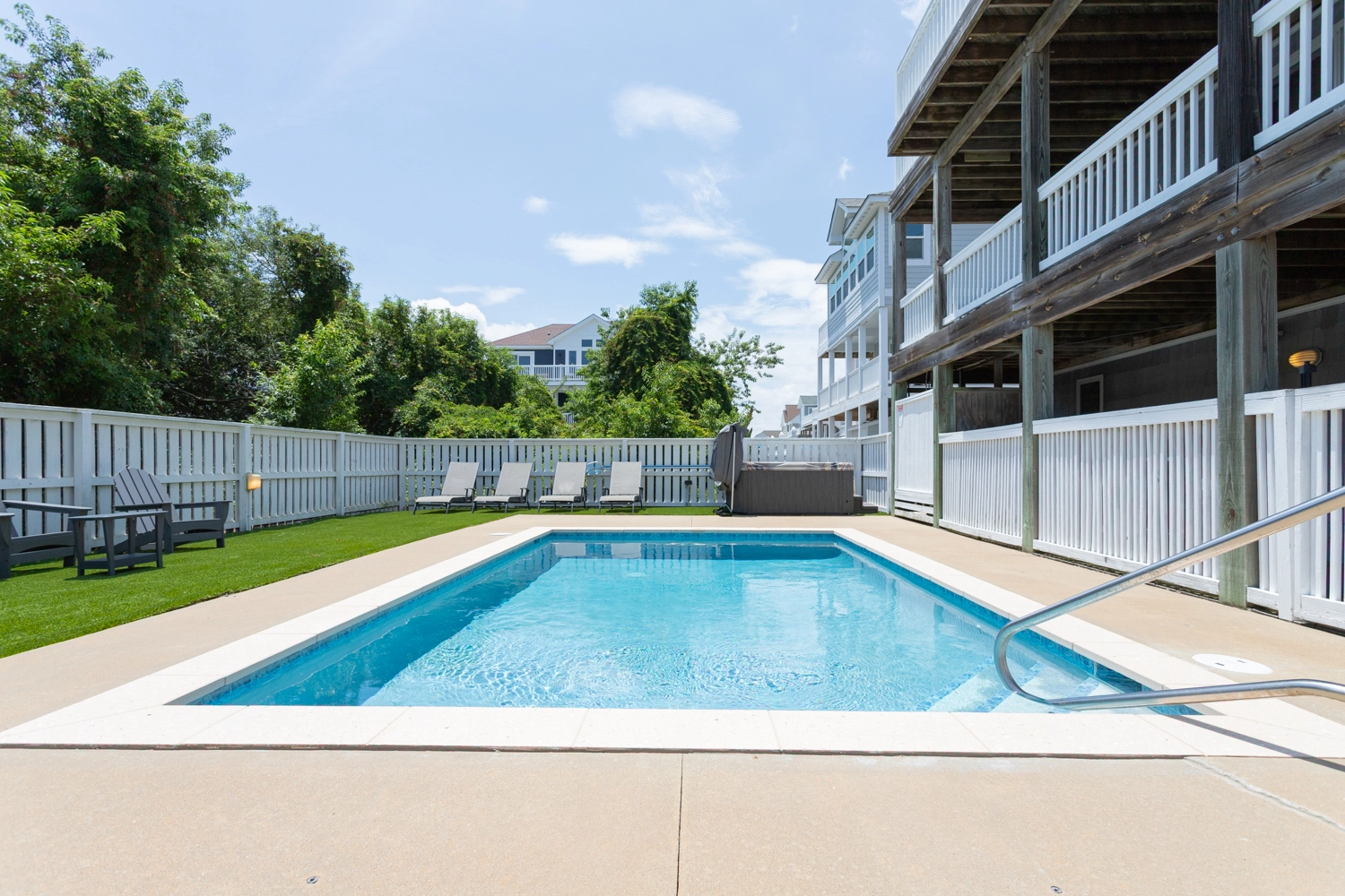 Three Tides a Charm property image