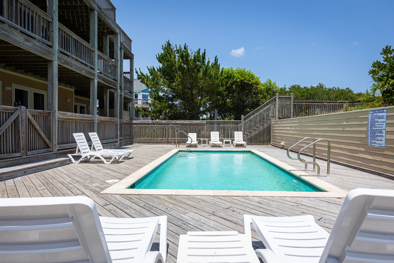 Surf's Up Whalehead property image