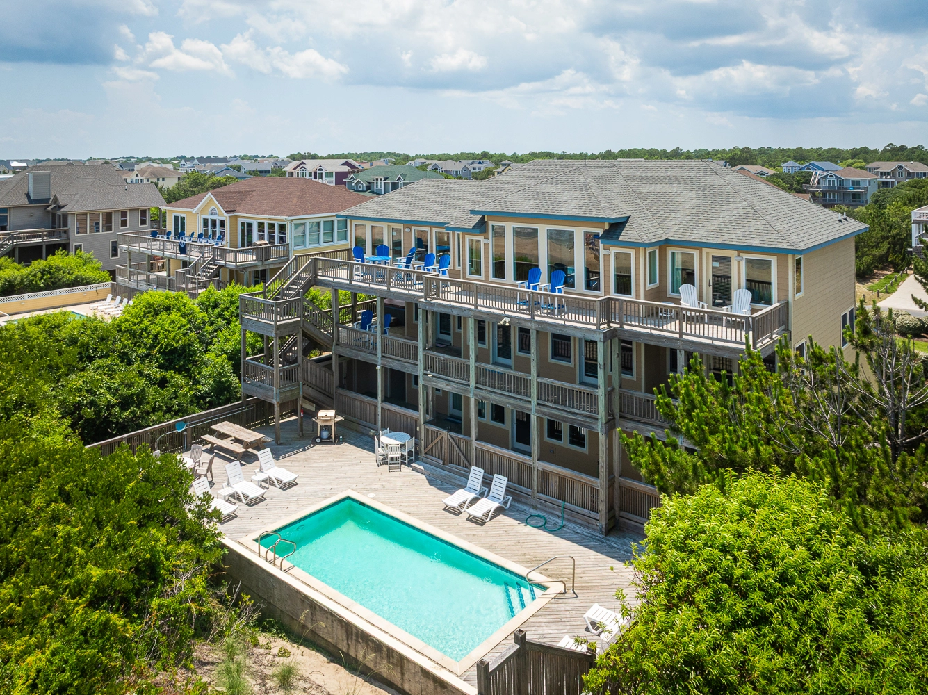 Surf's Up Whalehead property image