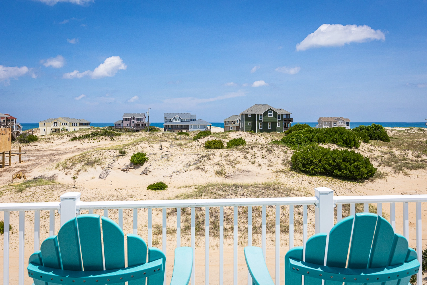 Dolphins’Tude property image