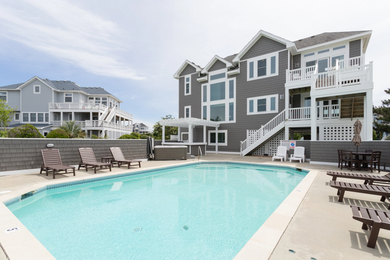 Shore Beats Workin' property image