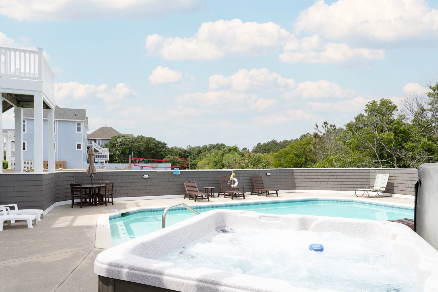 Shore Beats Workin' property image