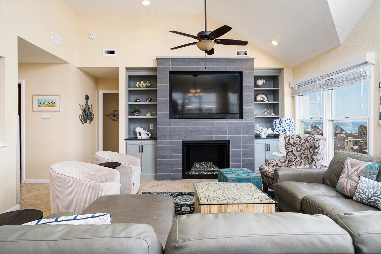 Love Buckets property image