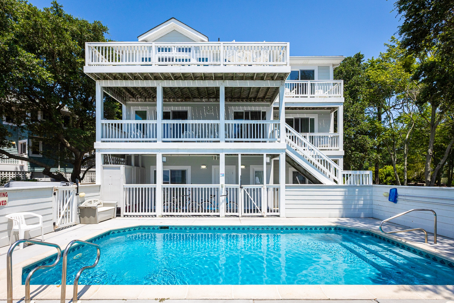 Wildflowers by the Bay property image