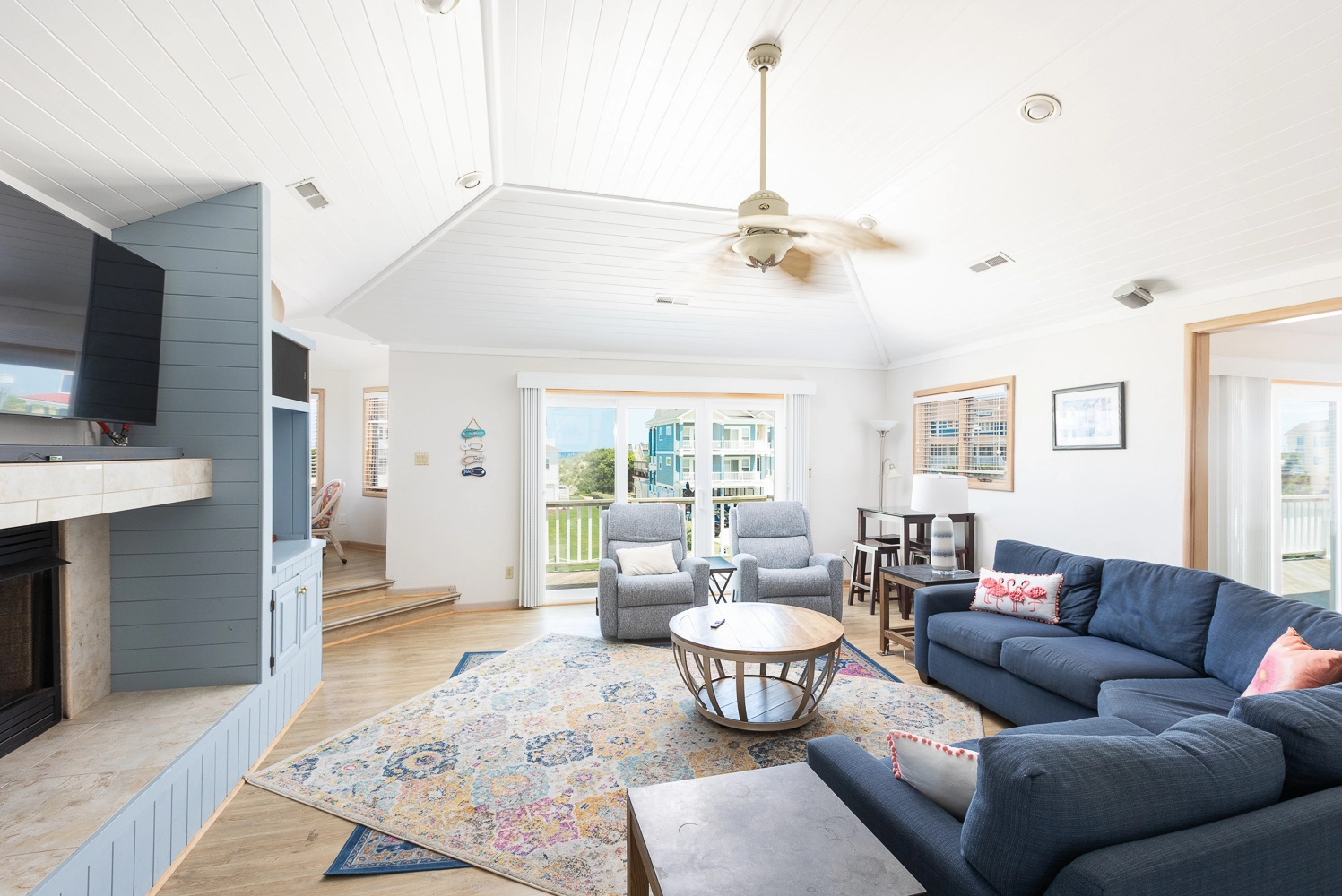 Vintage Views property image