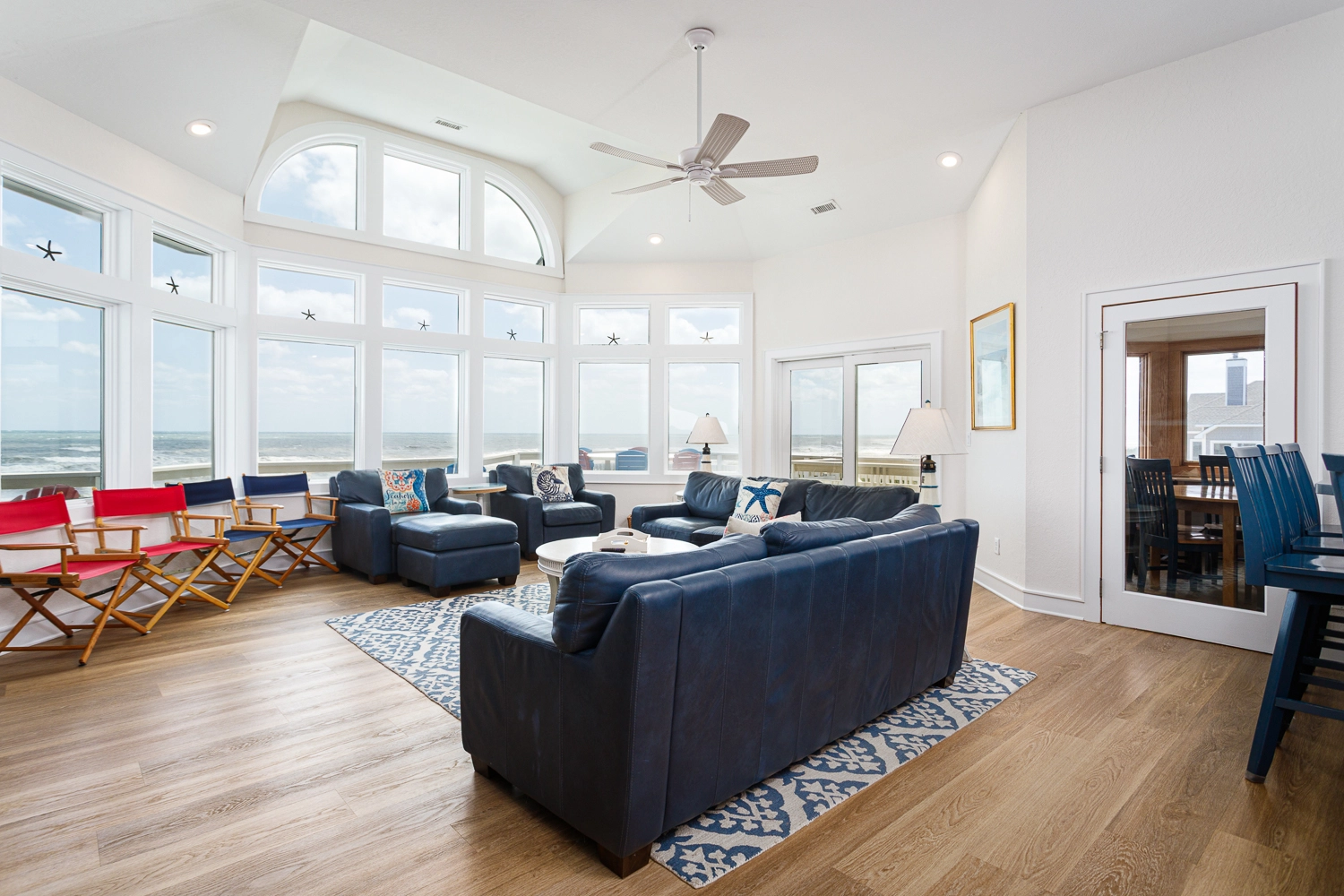 Waters Edge property image