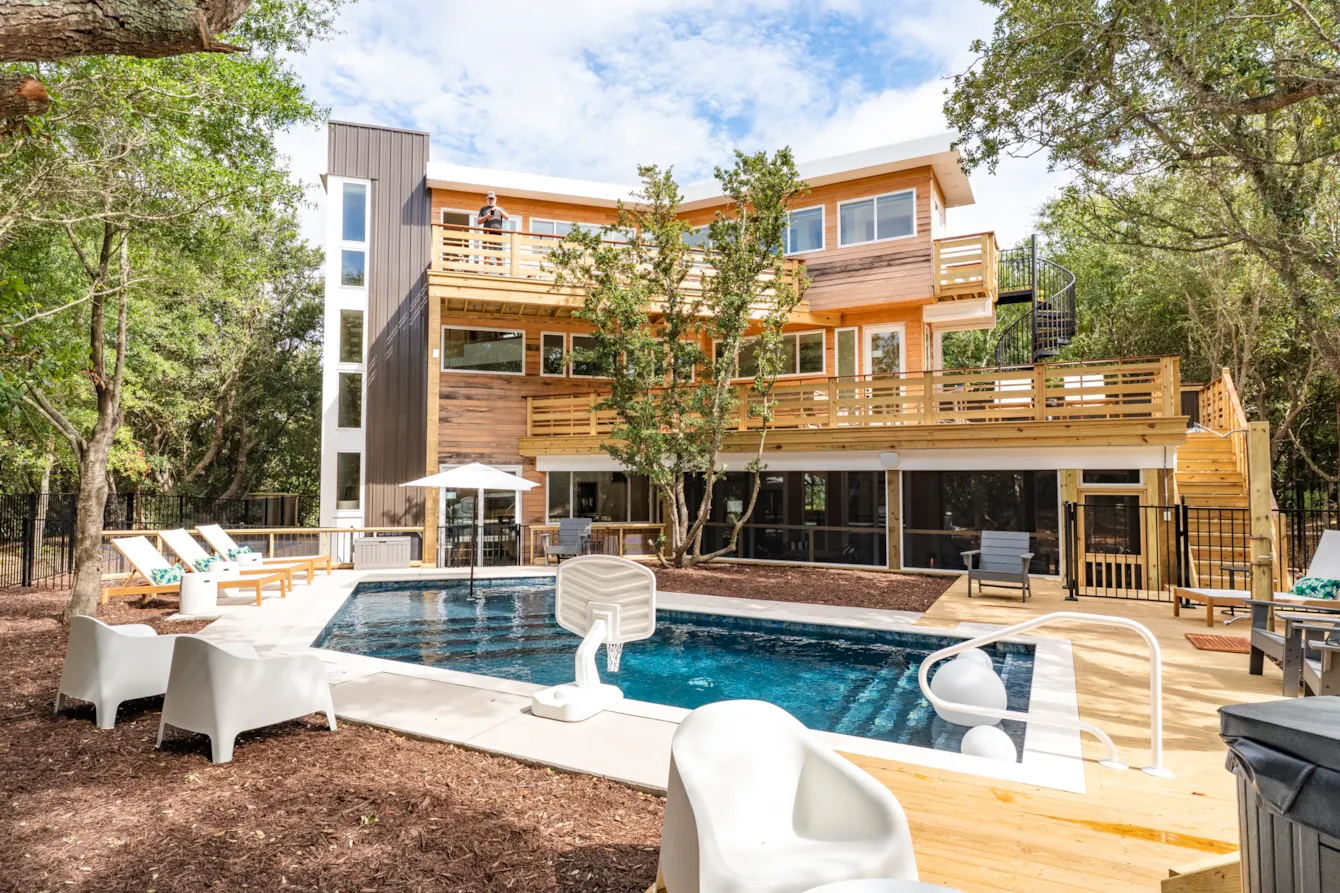 Skyline Horizons property image