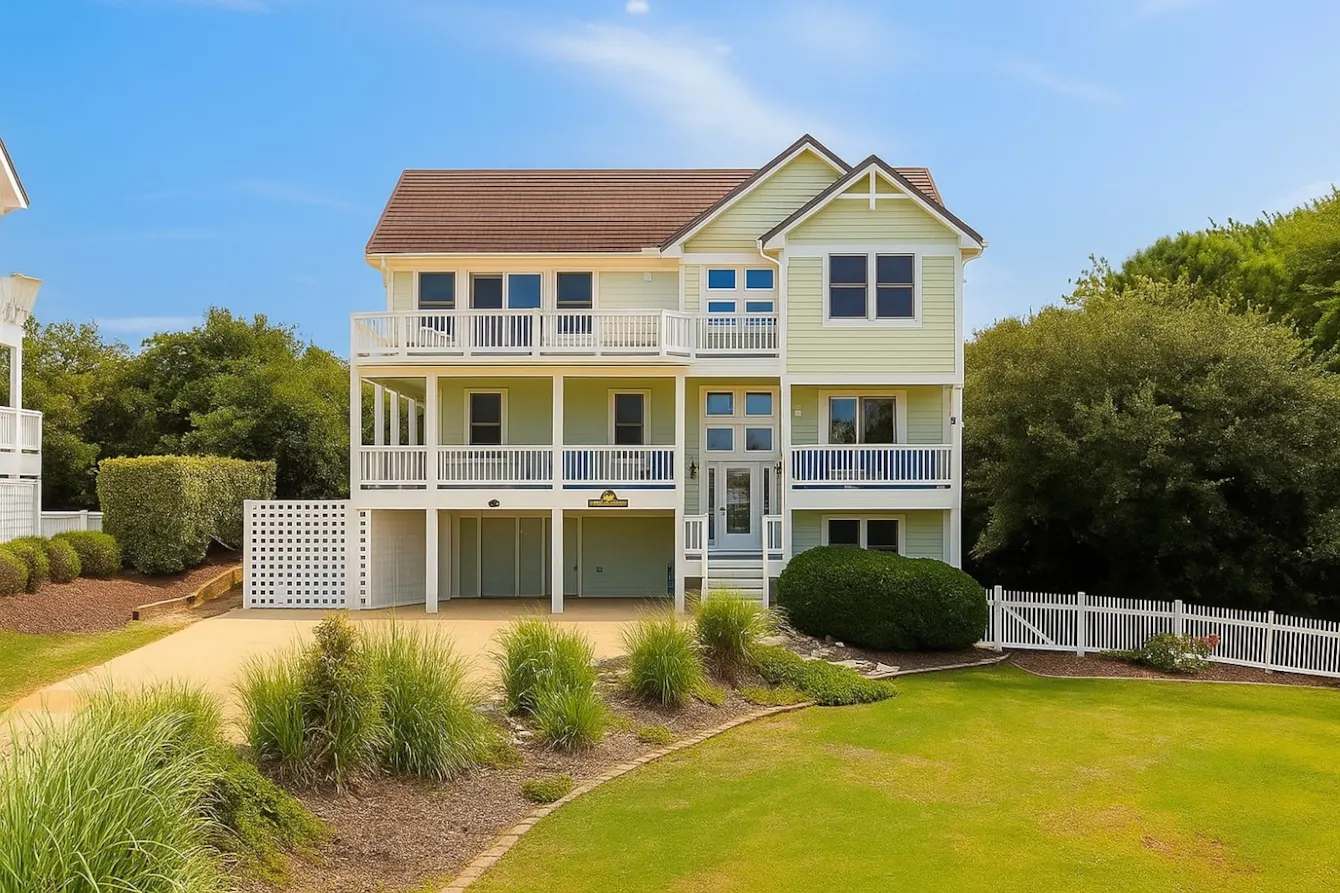 Costa Gratitude property image