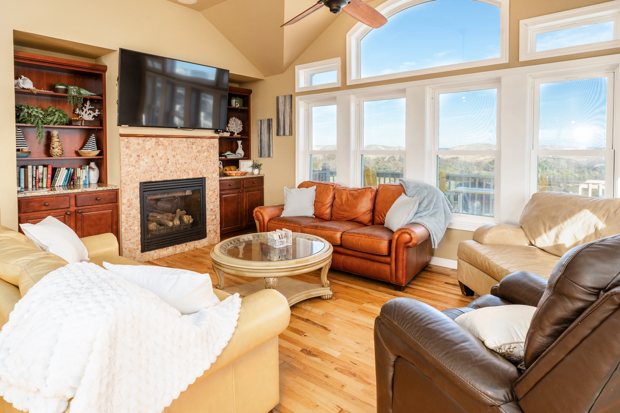 Easy Breezy Lemon Squeezy property image