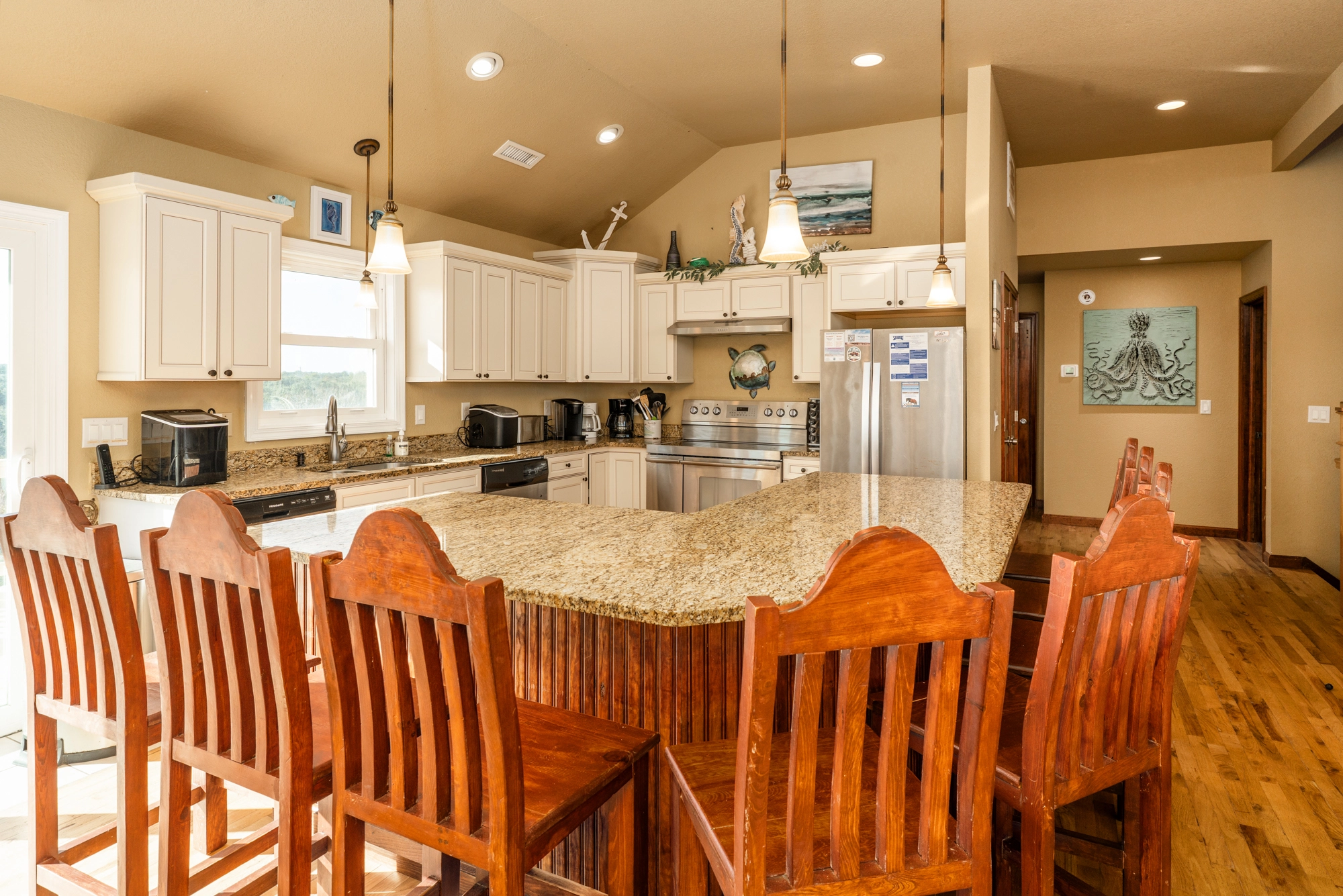 Easy Breezy Lemon Squeezy property image