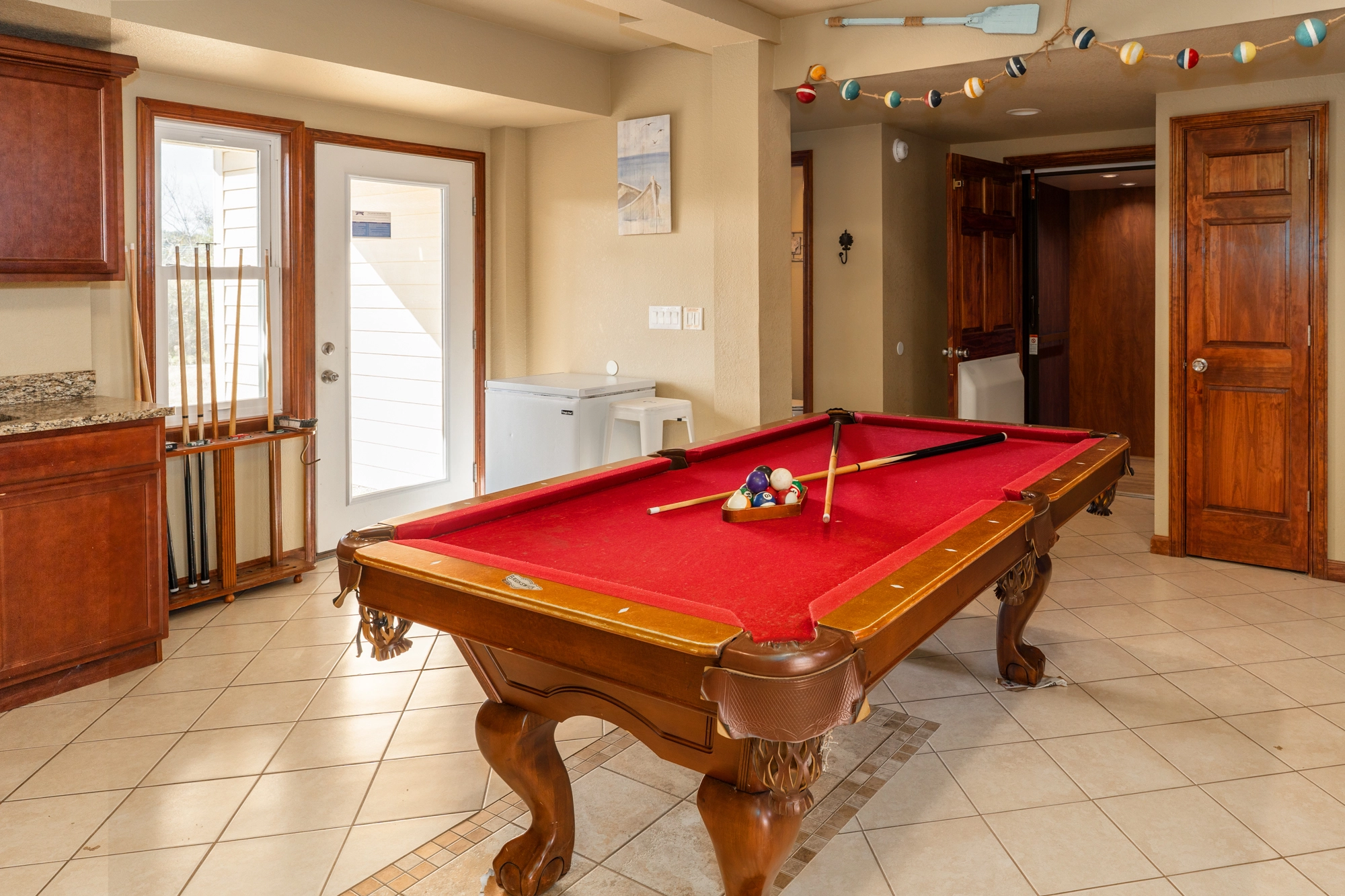 Easy Breezy Lemon Squeezy property image