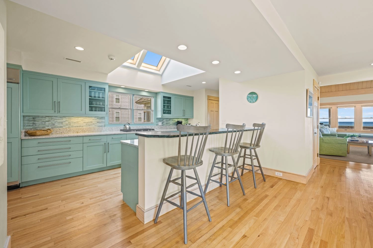 Sunrise2Sunset property image