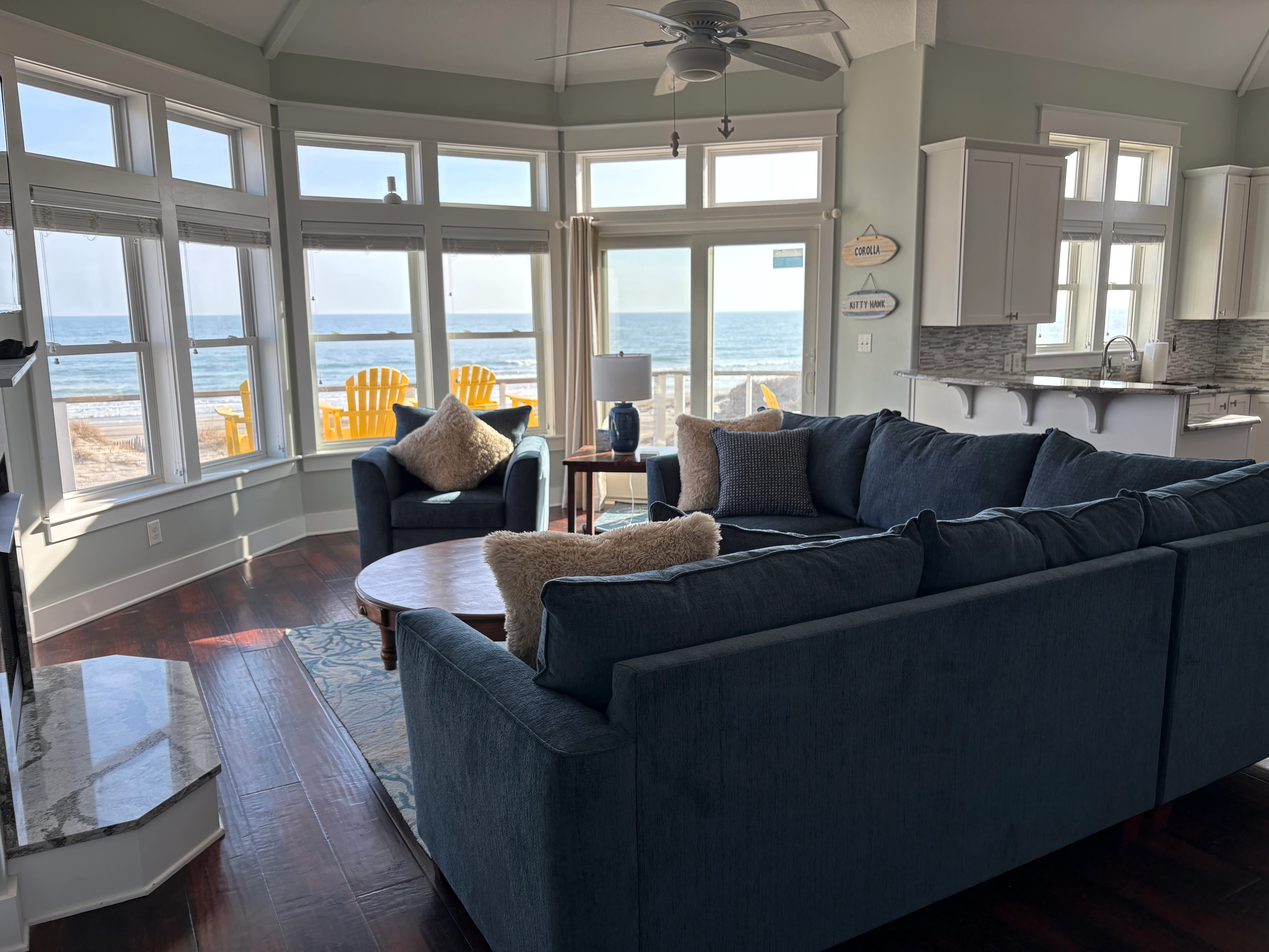 Wave on Wave property image