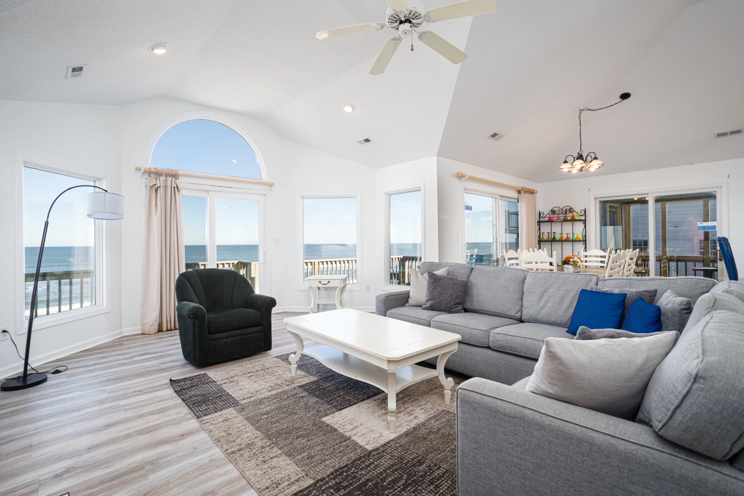 Vista Del Mar property image