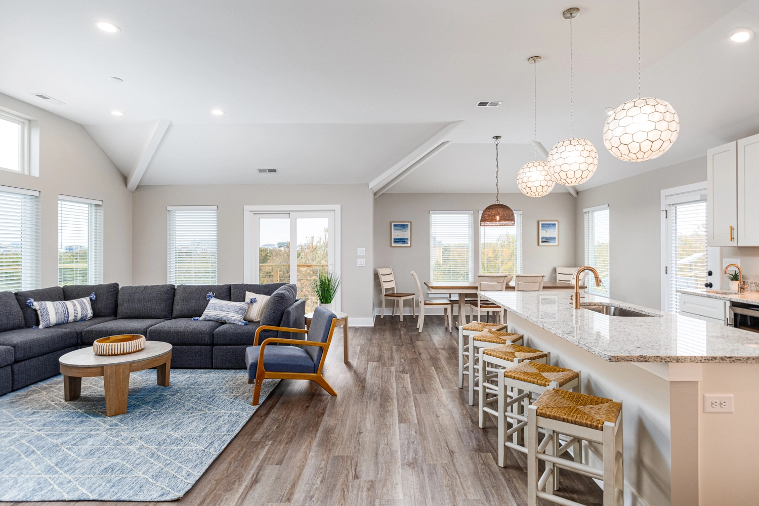 Full House property image