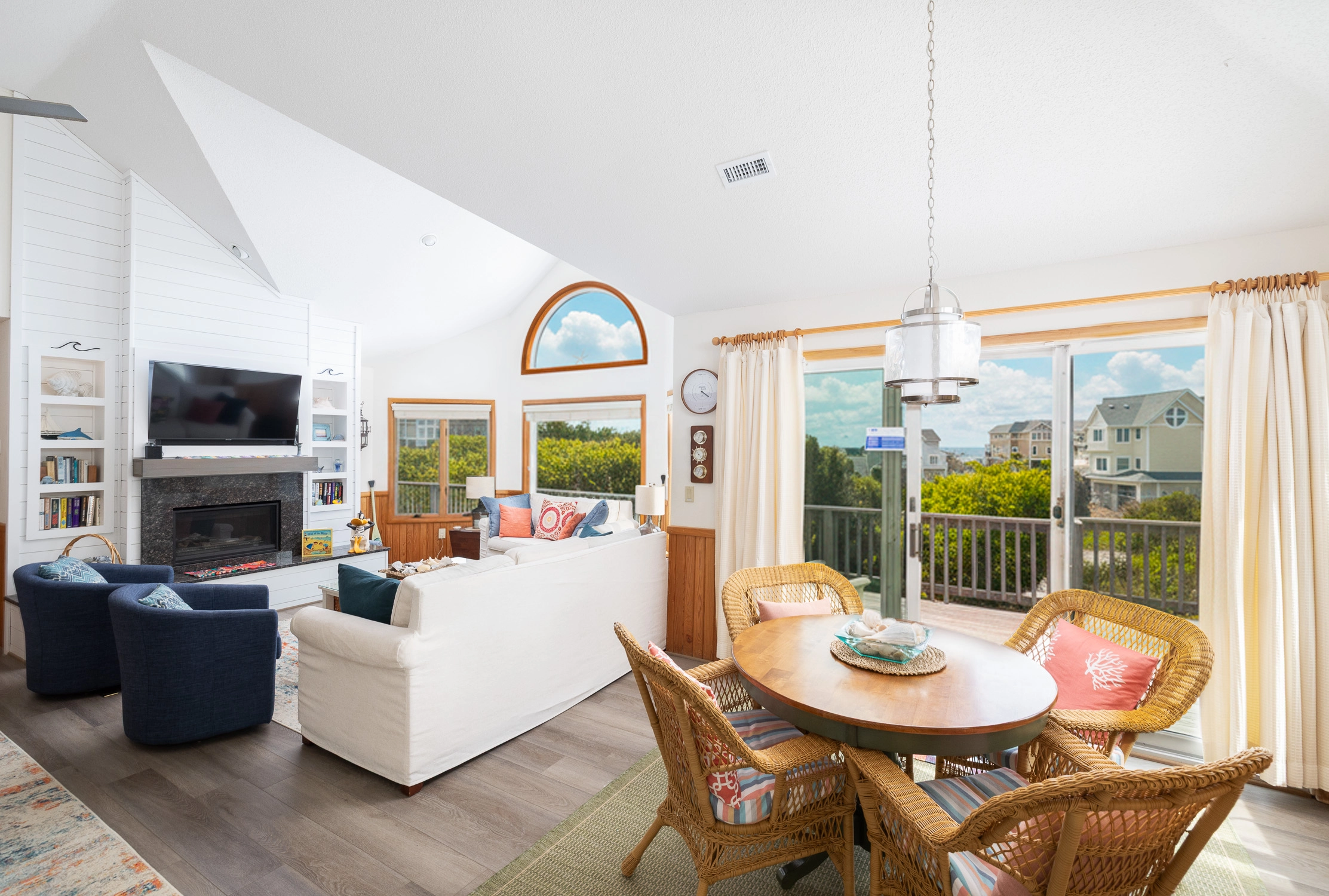 To The Beach property image