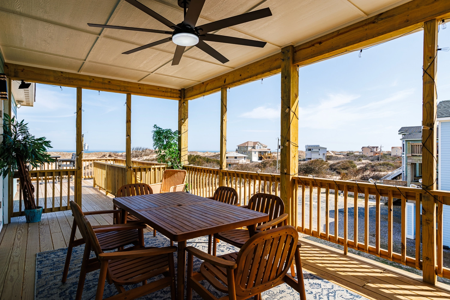 Ocean Eyes property image