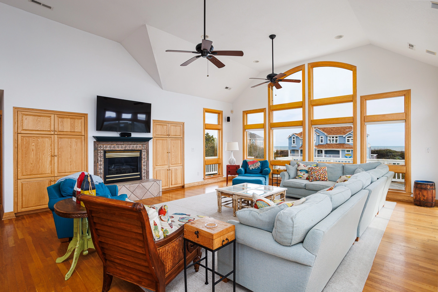 Off the Hook property image