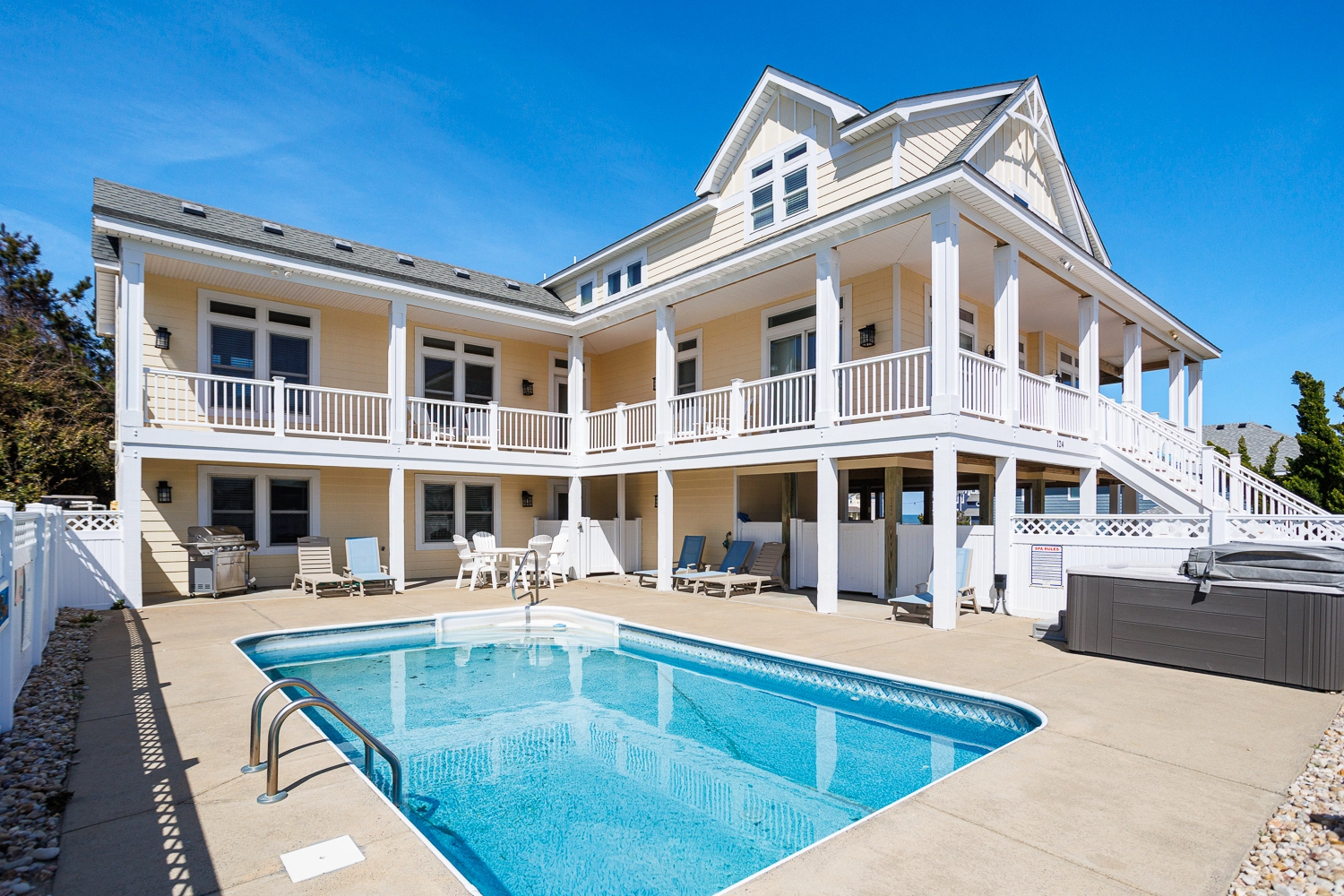 Sunny Duck property image