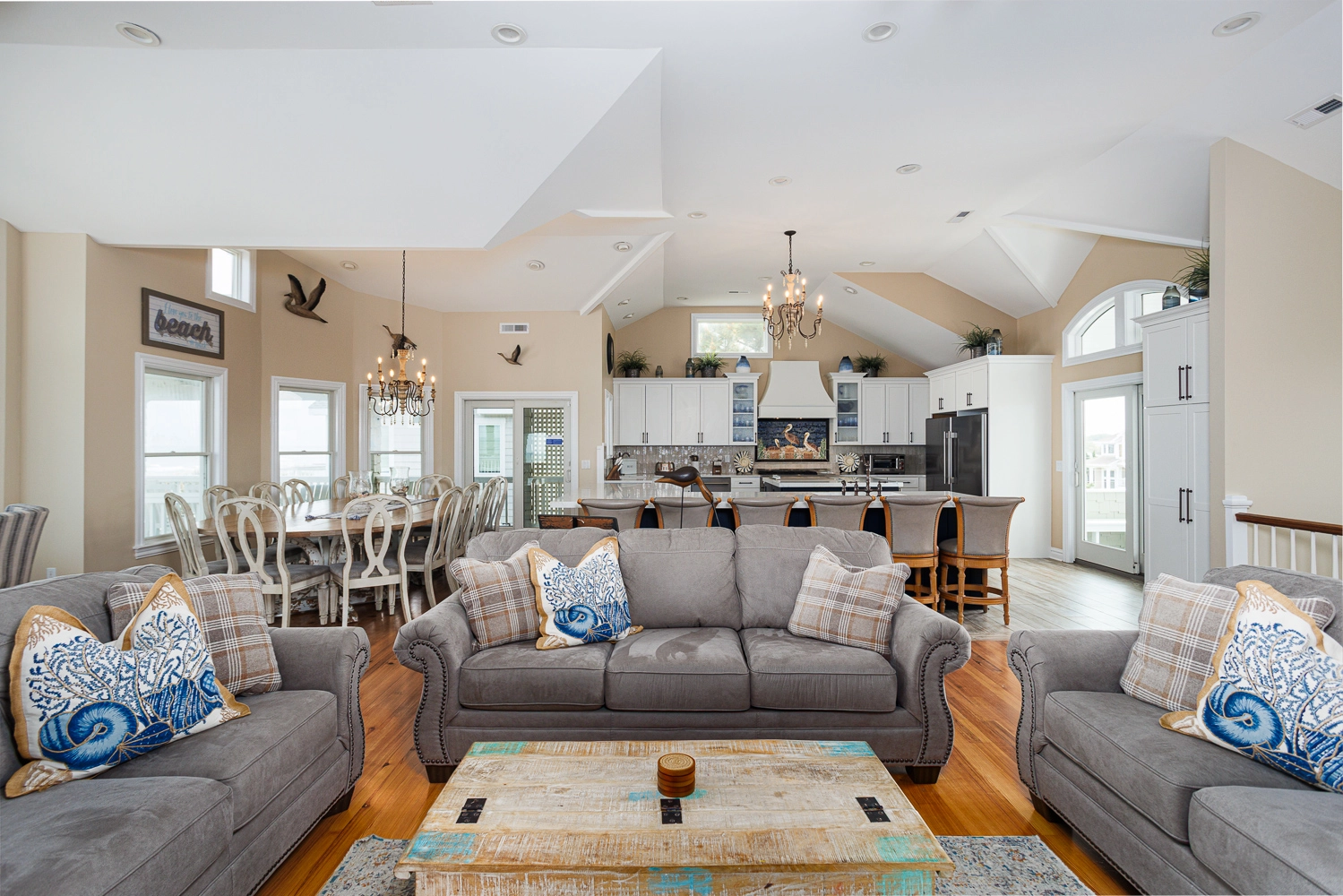 Summer Lovin' property image