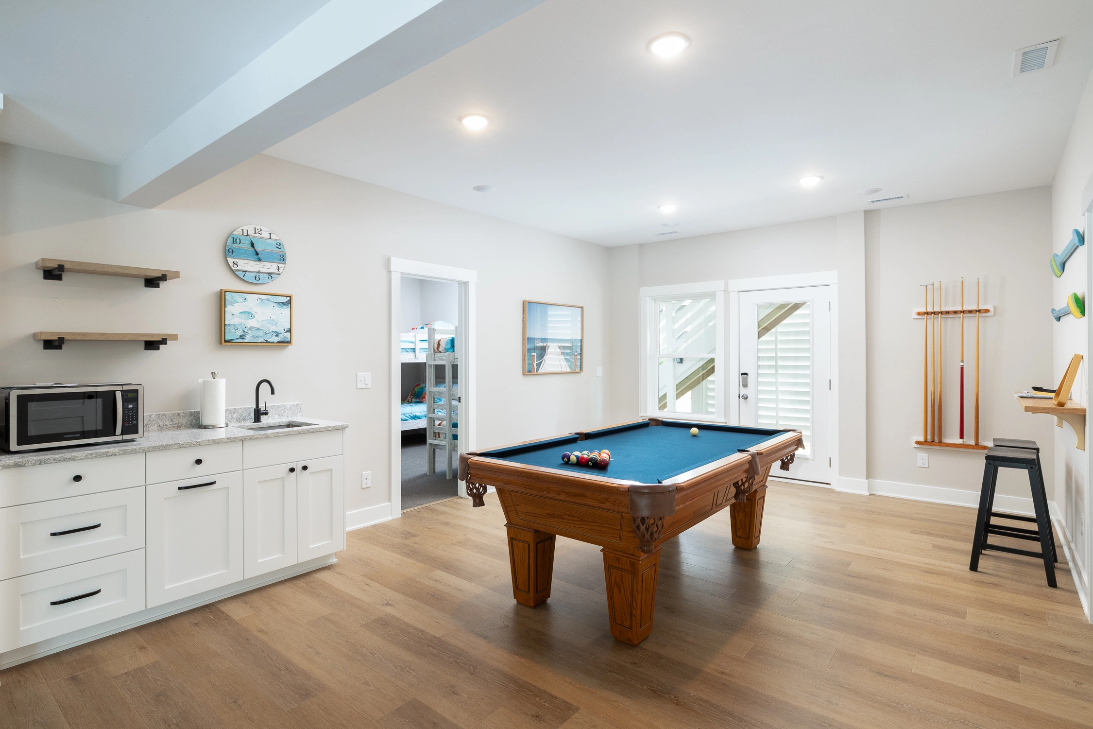 Beach Plaza property image